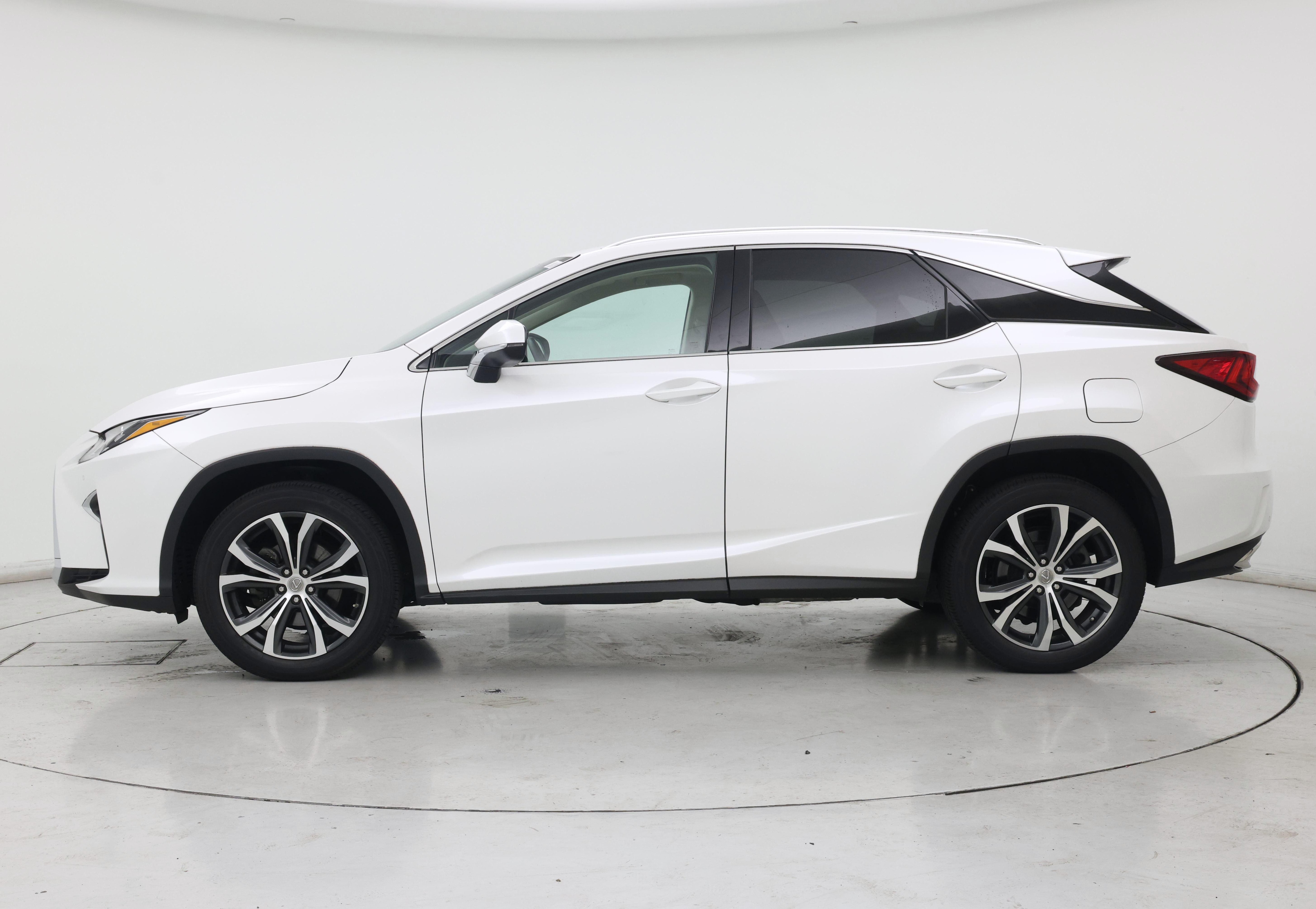 Thumbnail: 2016 Lexus RX - 3