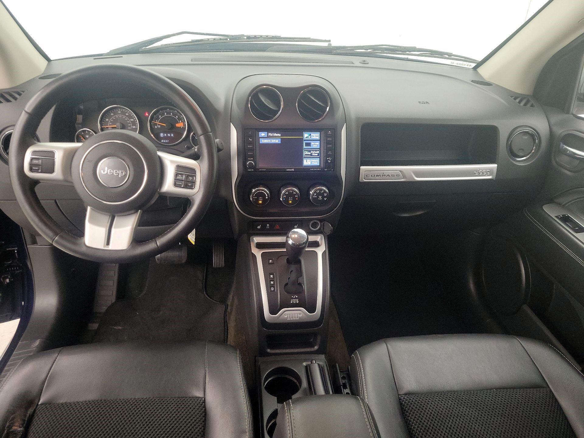 Thumbnail: 2017 Jeep Compass - 9