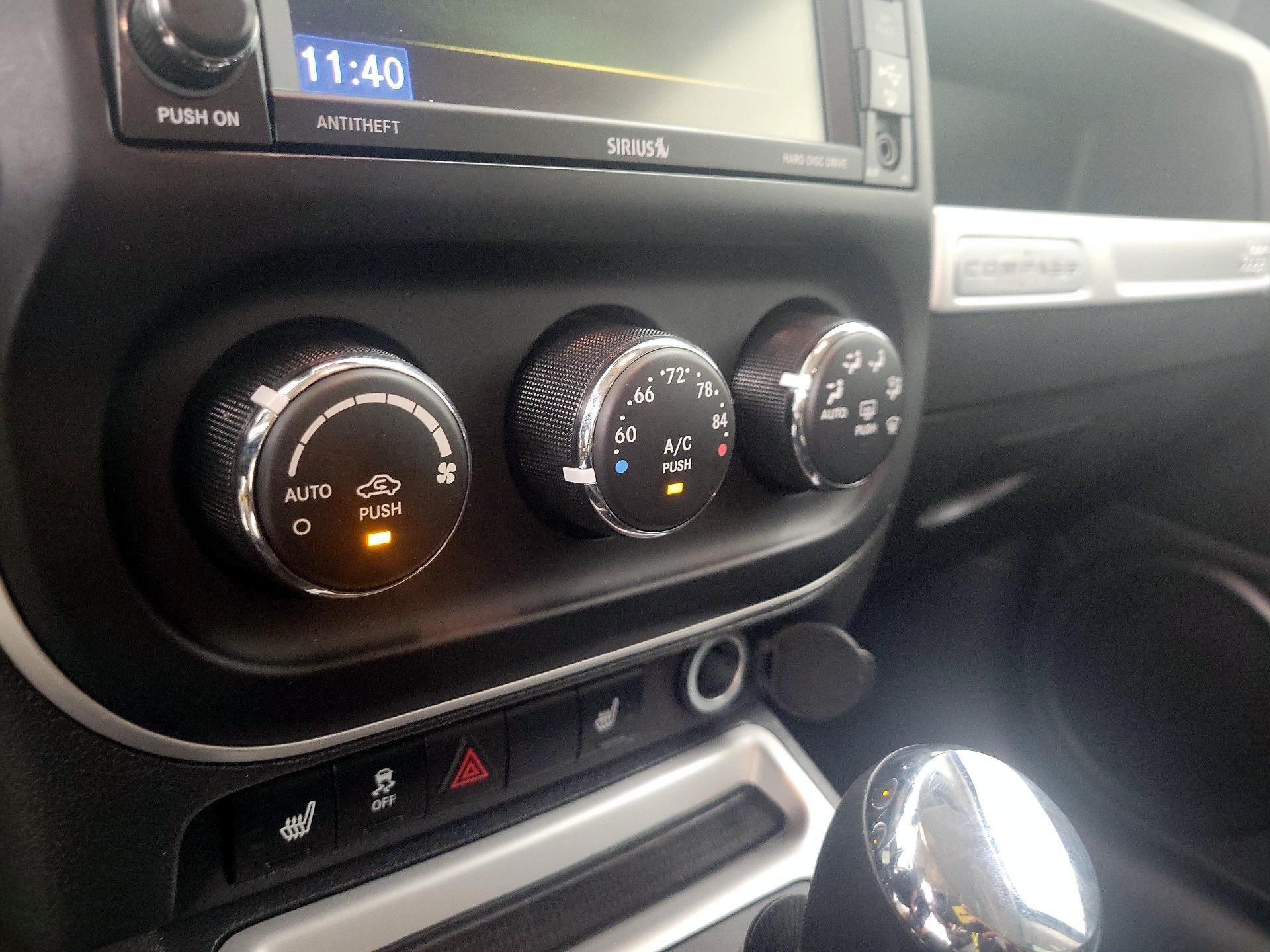 Thumbnail: 2017 Jeep Compass - 15