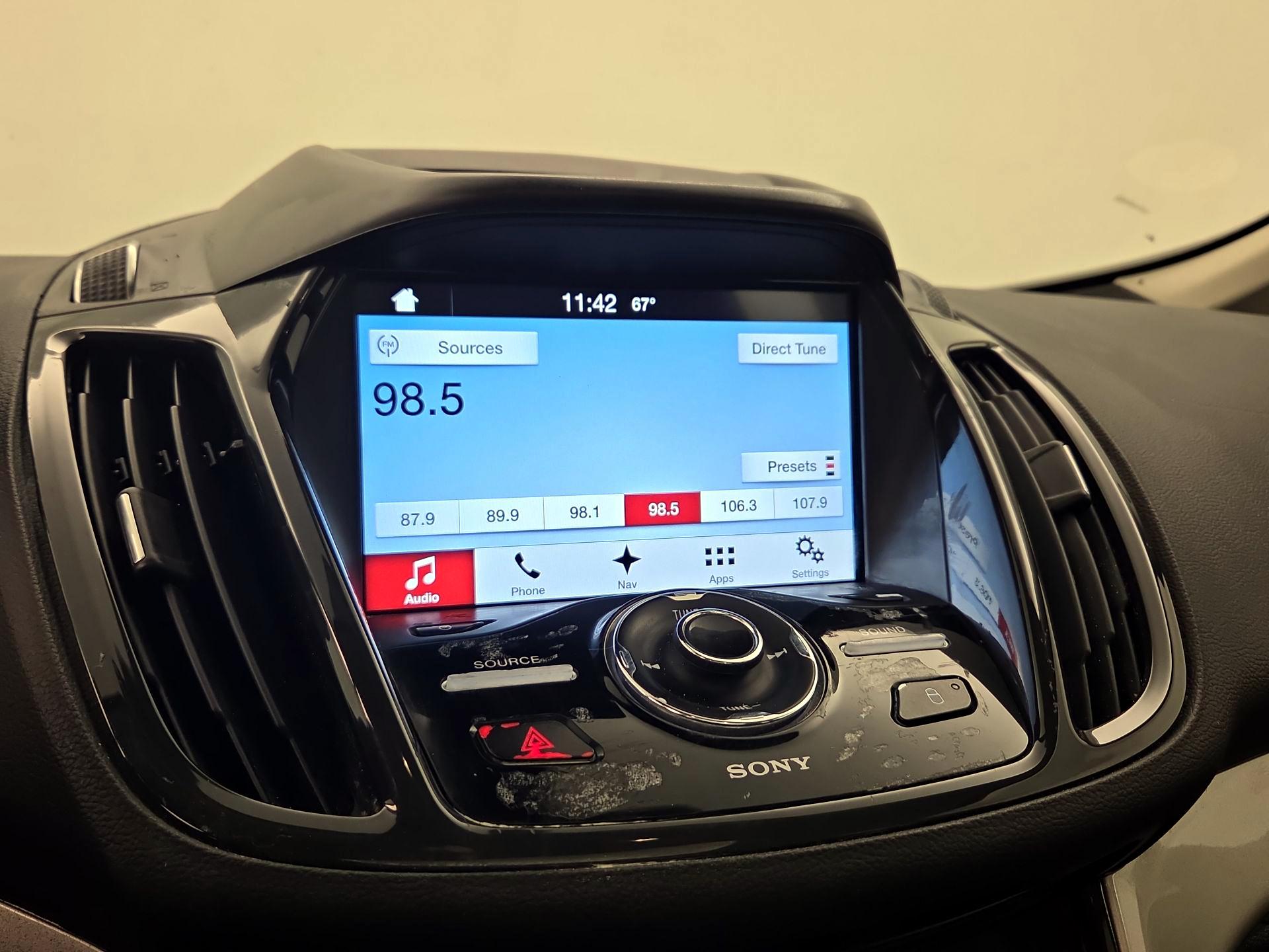 Thumbnail: 2016 Ford C-Max - 15