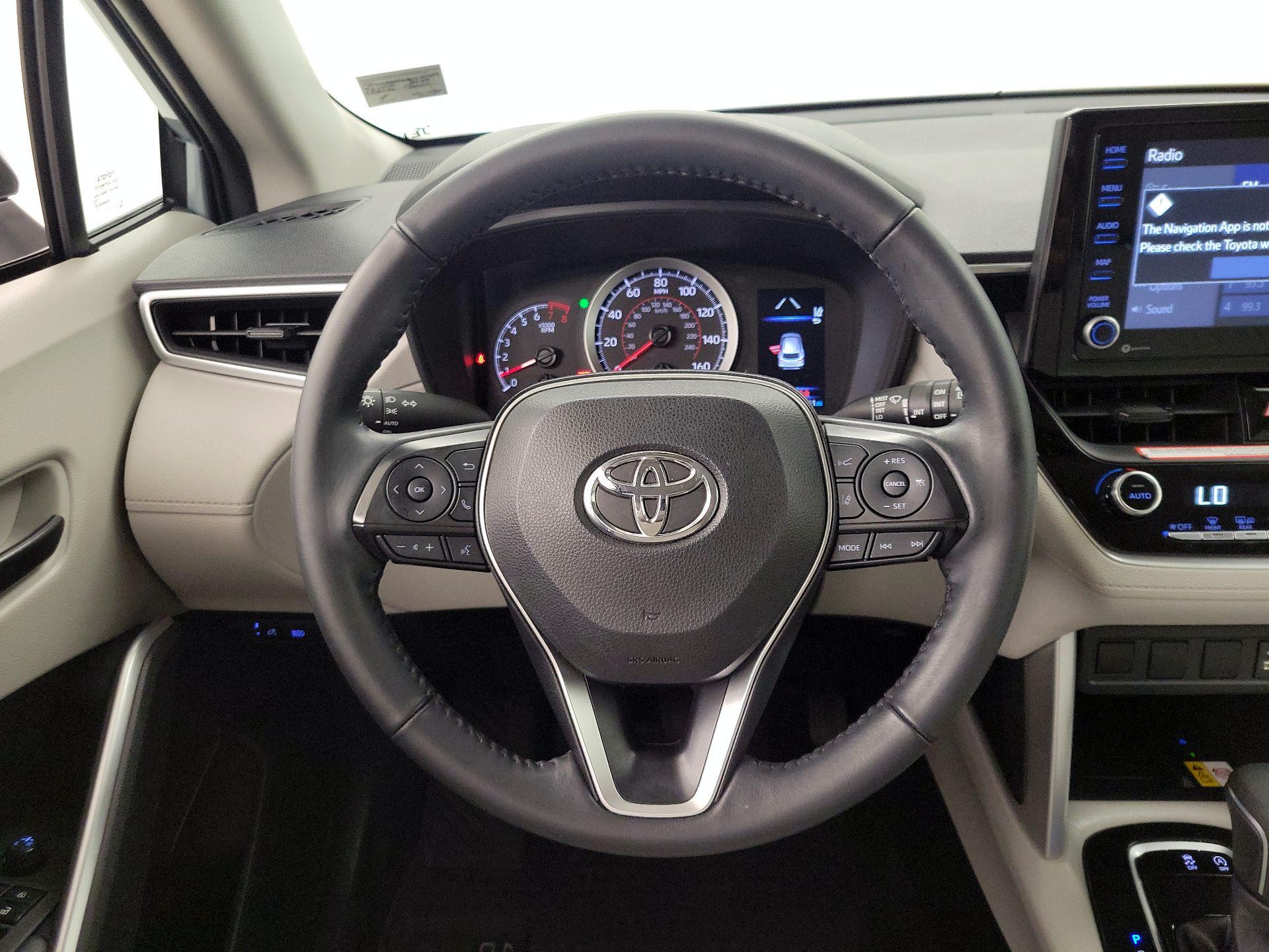 Thumbnail: 2022 Toyota Corolla Cross - 10