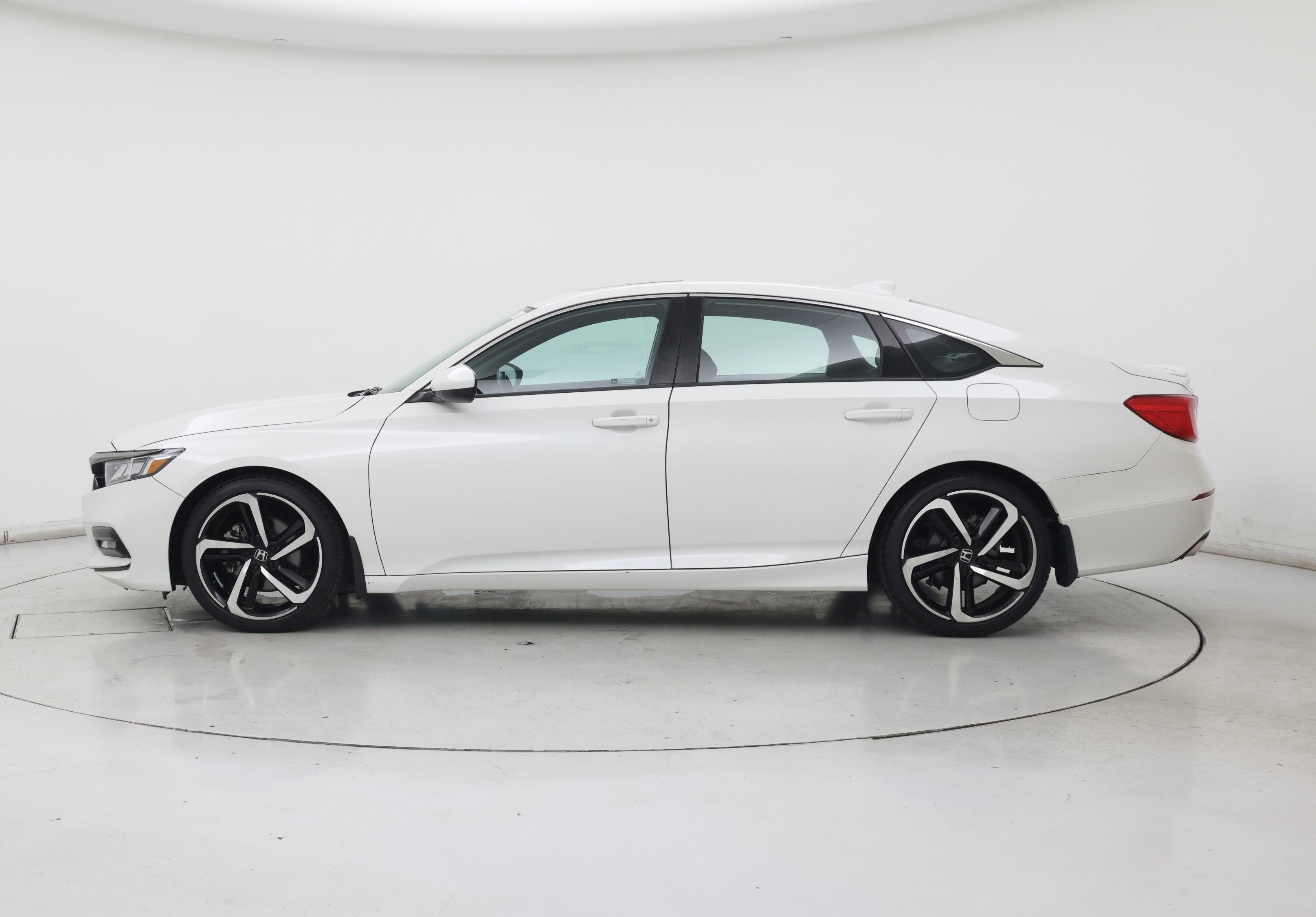 Thumbnail: 2018 Honda Accord - 3