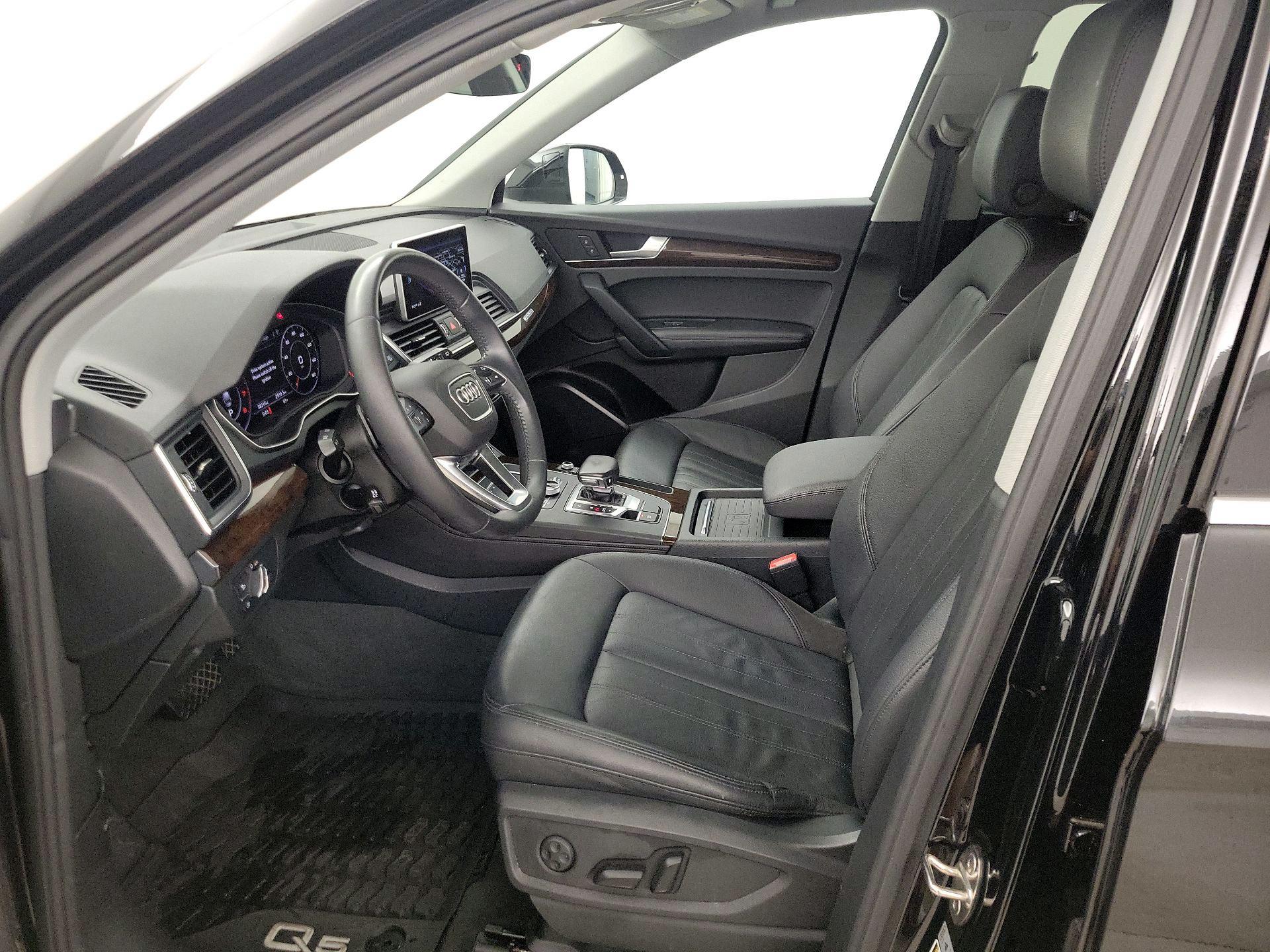Thumbnail: 2019 Audi Q5 - 11