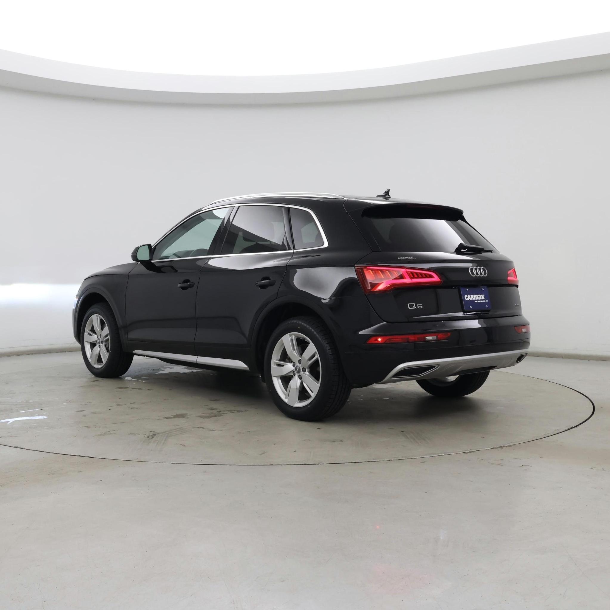 Thumbnail: 2019 Audi Q5 - 2