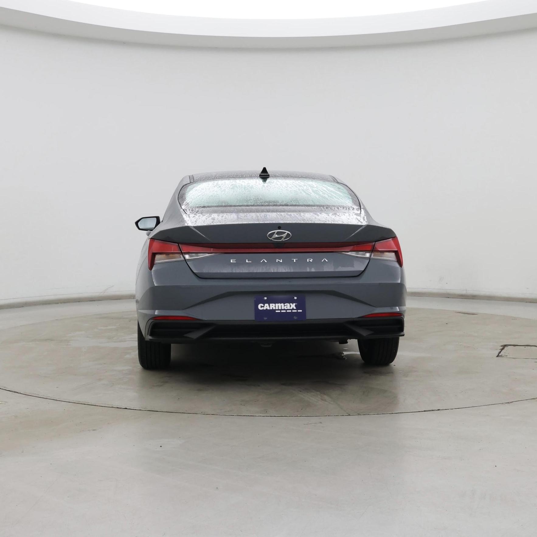 Thumbnail: 2022 Hyundai Elantra - 6