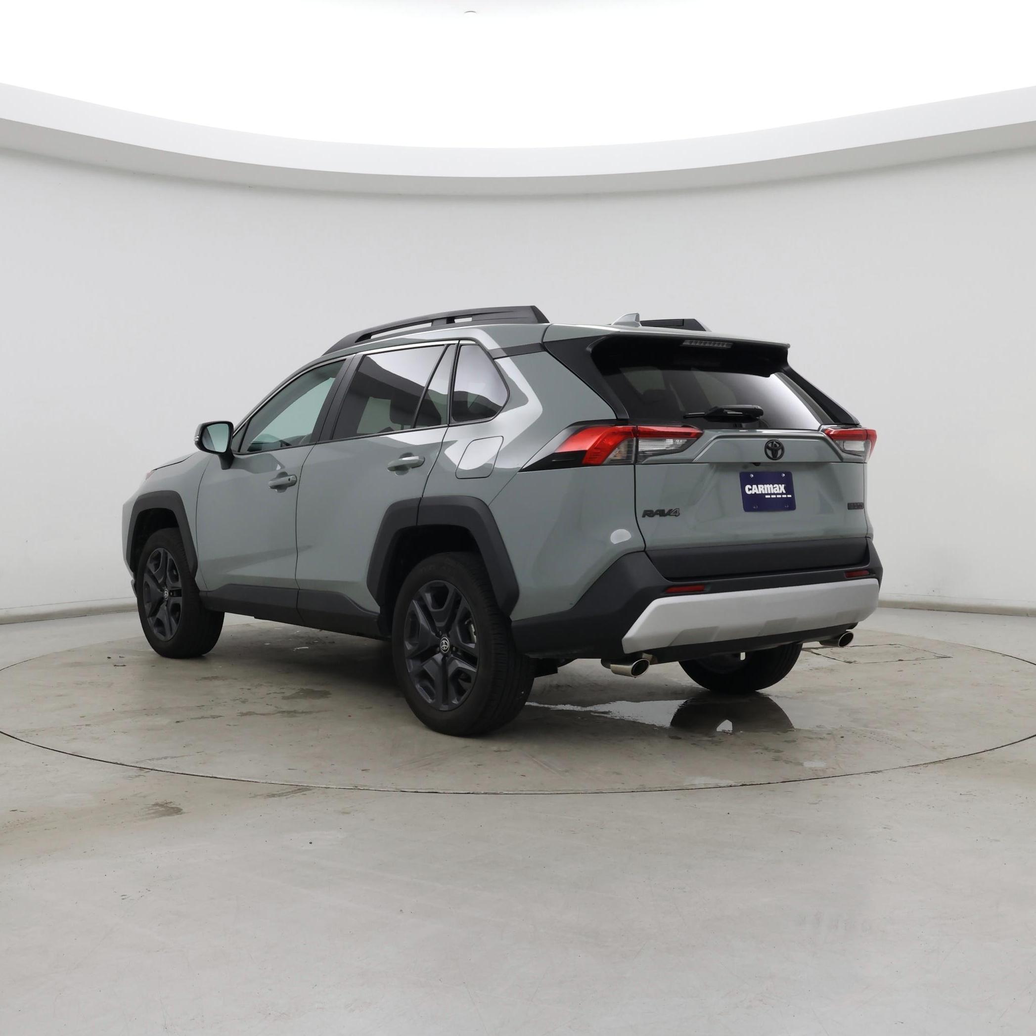 Thumbnail: 2022 Toyota RAV4 - 2