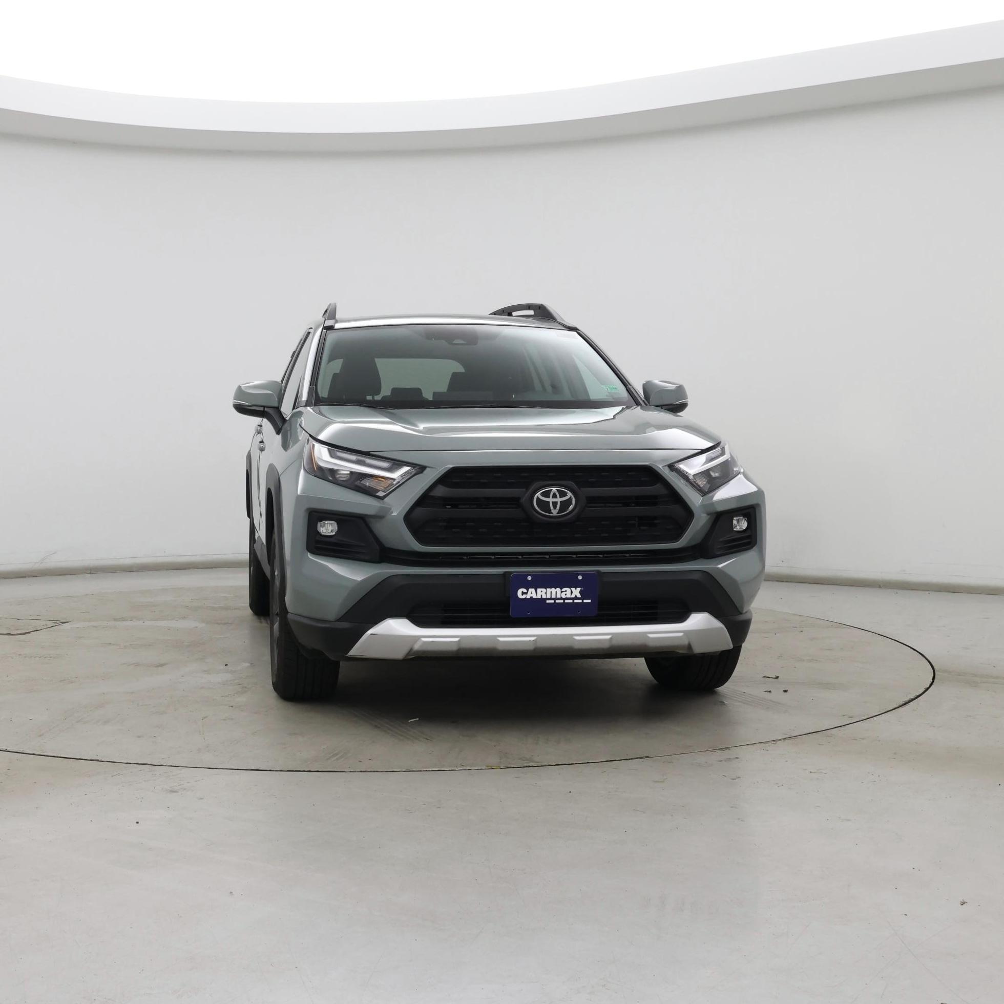Thumbnail: 2022 Toyota RAV4 - 5