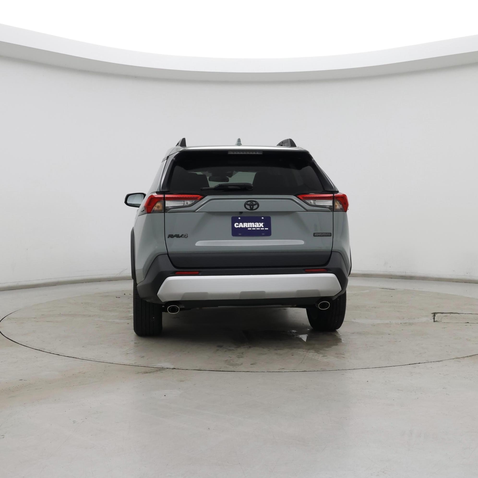 Thumbnail: 2022 Toyota RAV4 - 6