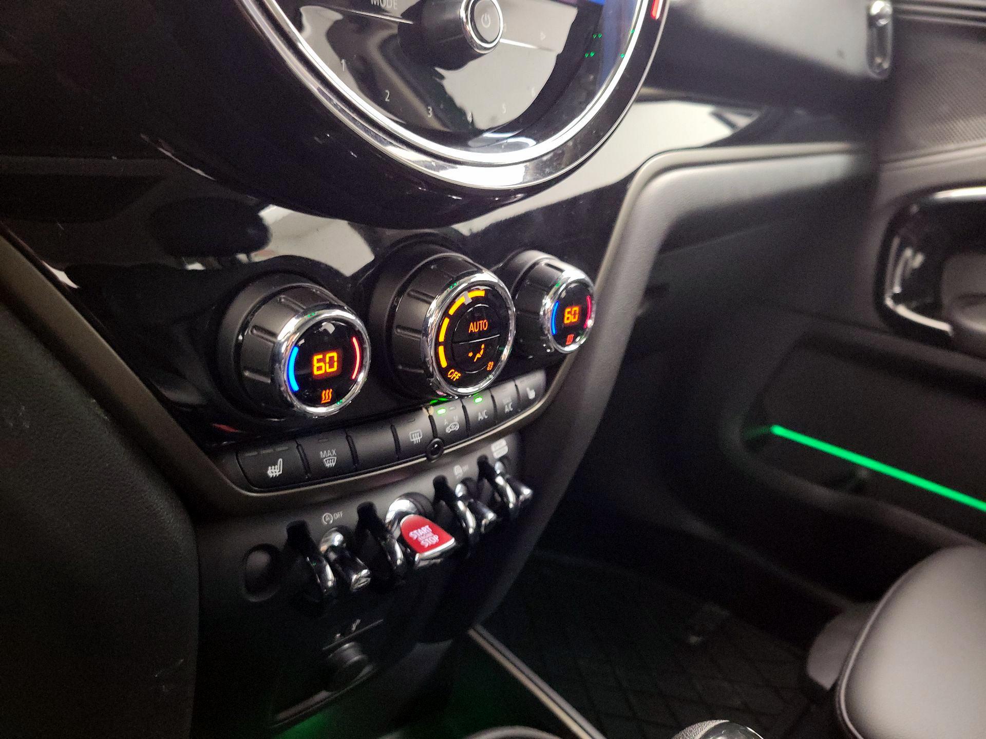 Thumbnail: 2022 MINI Cooper Countryman - 17