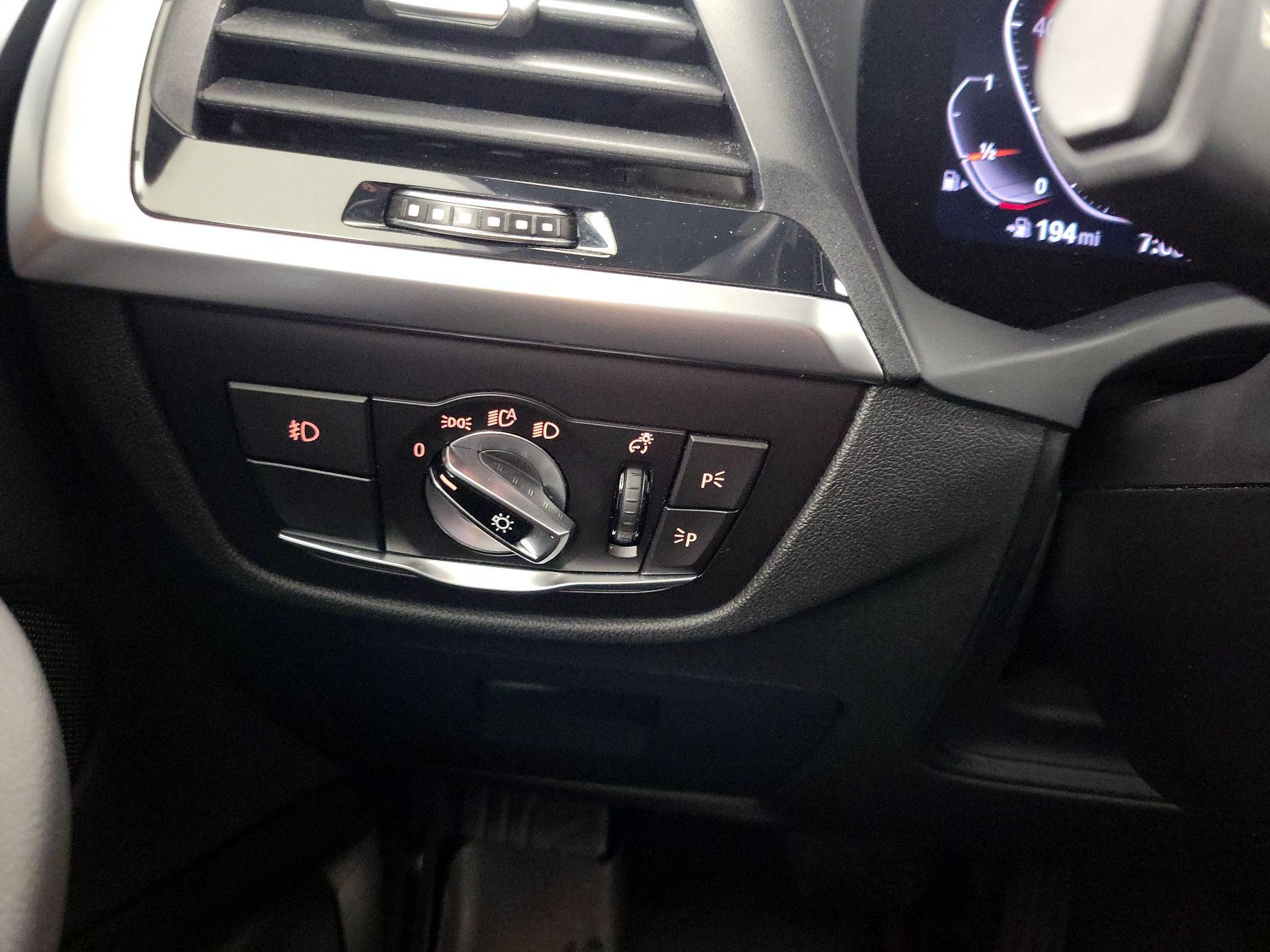 Thumbnail: 2021 BMW X3 - 13
