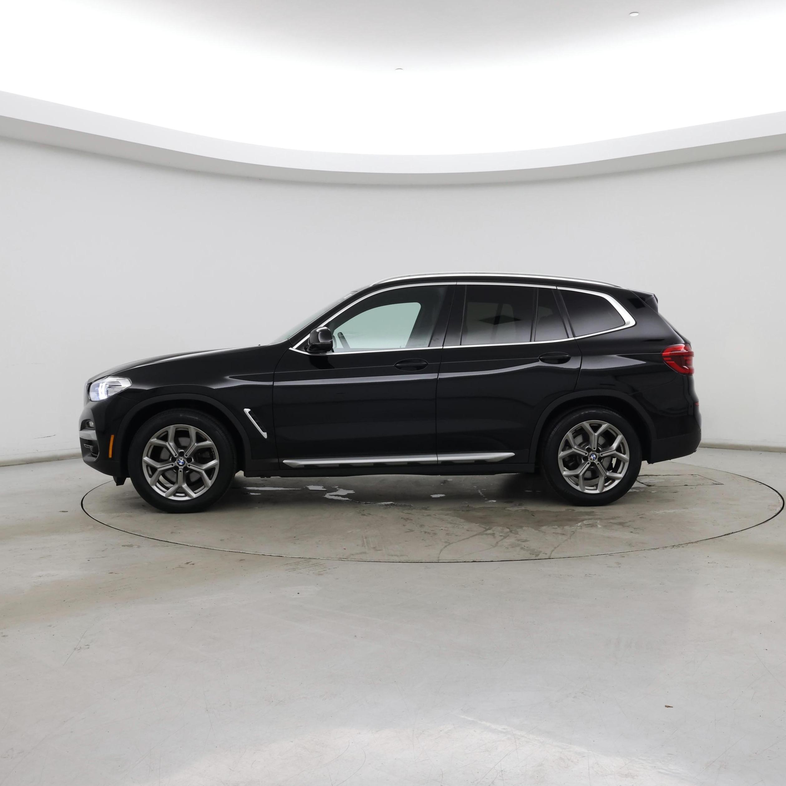 Thumbnail: 2021 BMW X3 - 3