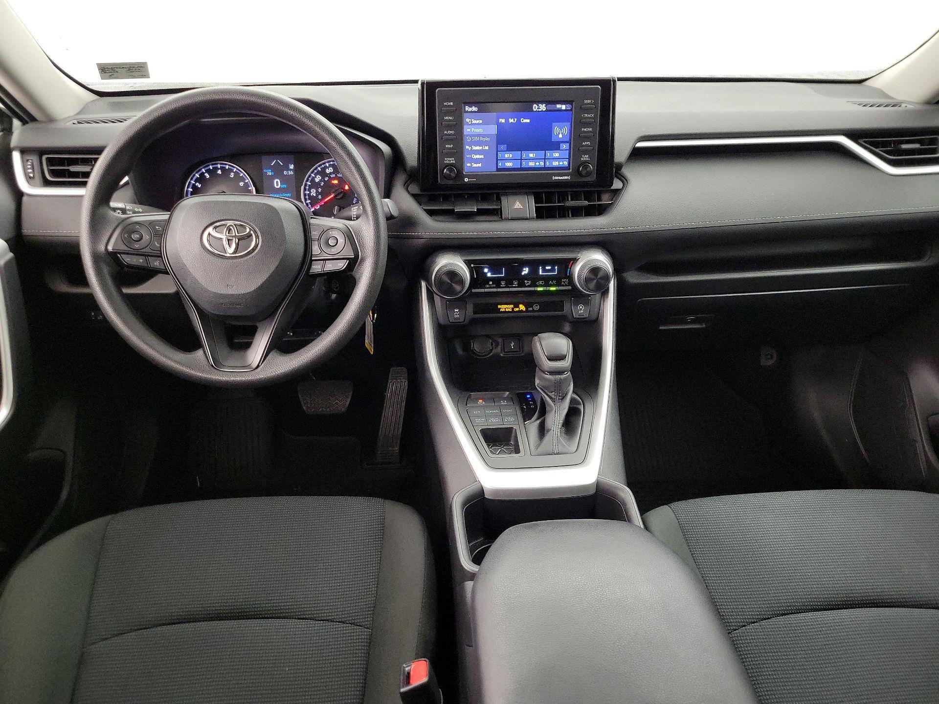Thumbnail: 2022 Toyota RAV4 - 9