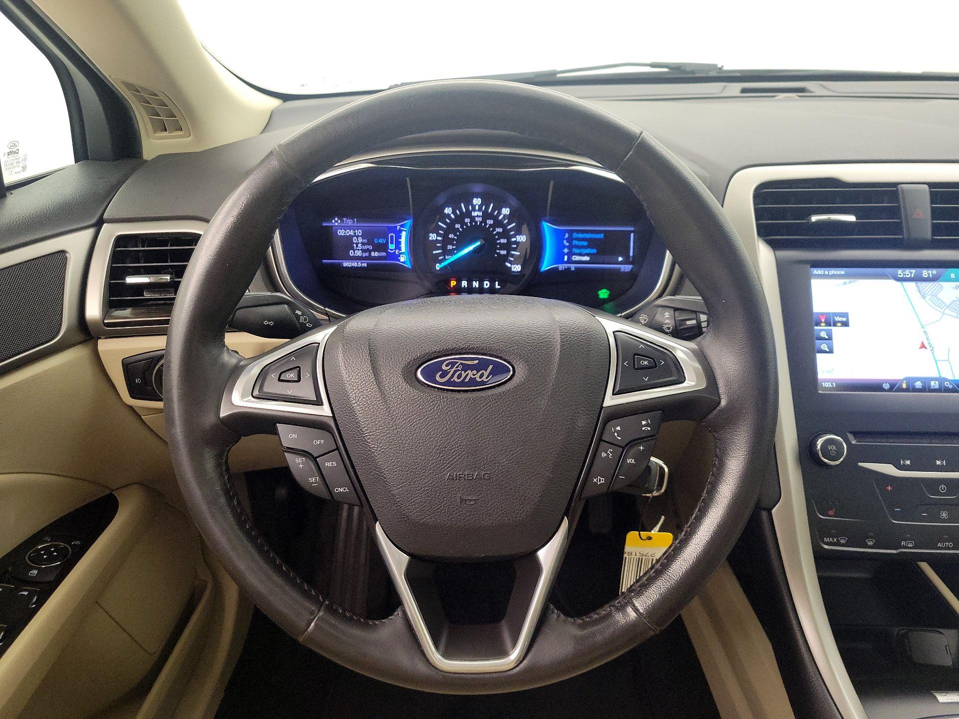 Thumbnail: 2013 Ford Fusion - 10