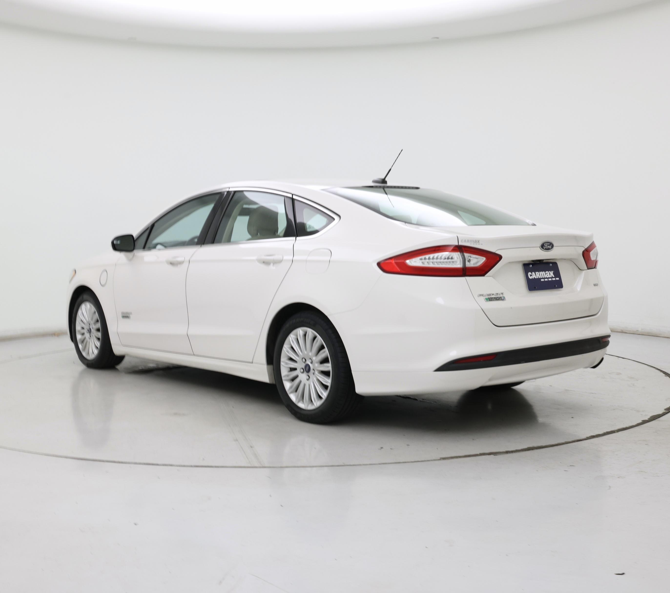 Thumbnail: 2013 Ford Fusion - 2