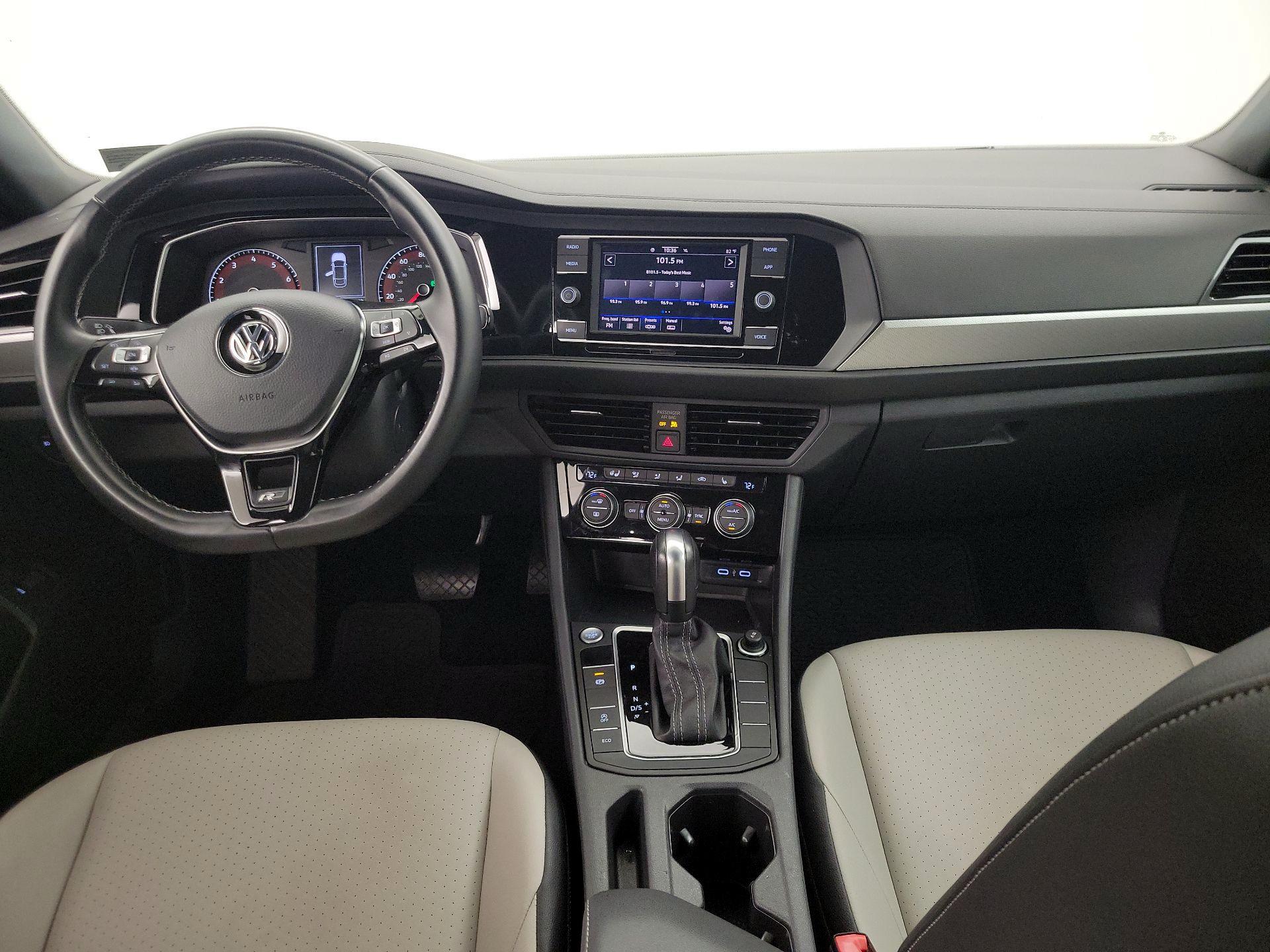 Thumbnail: 2020 Volkswagen Jetta - 9