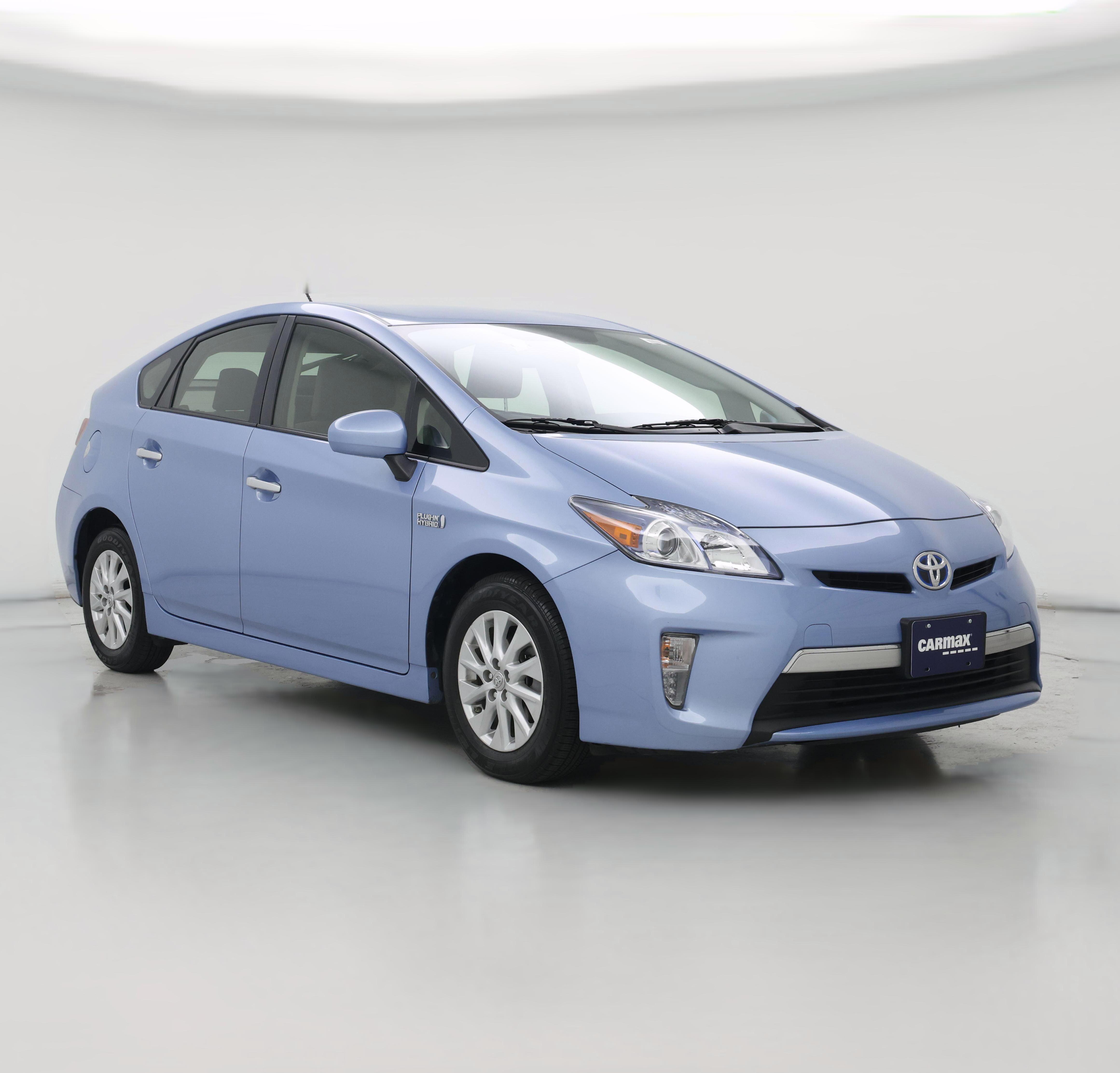 Thumbnail: 2013 Toyota Prius - 1