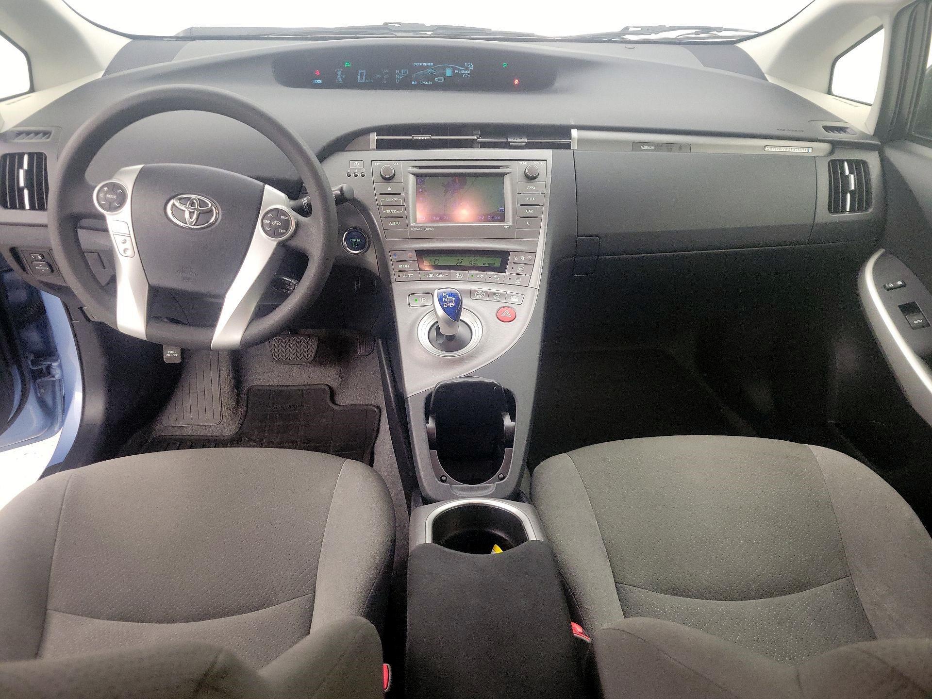 Thumbnail: 2013 Toyota Prius - 9