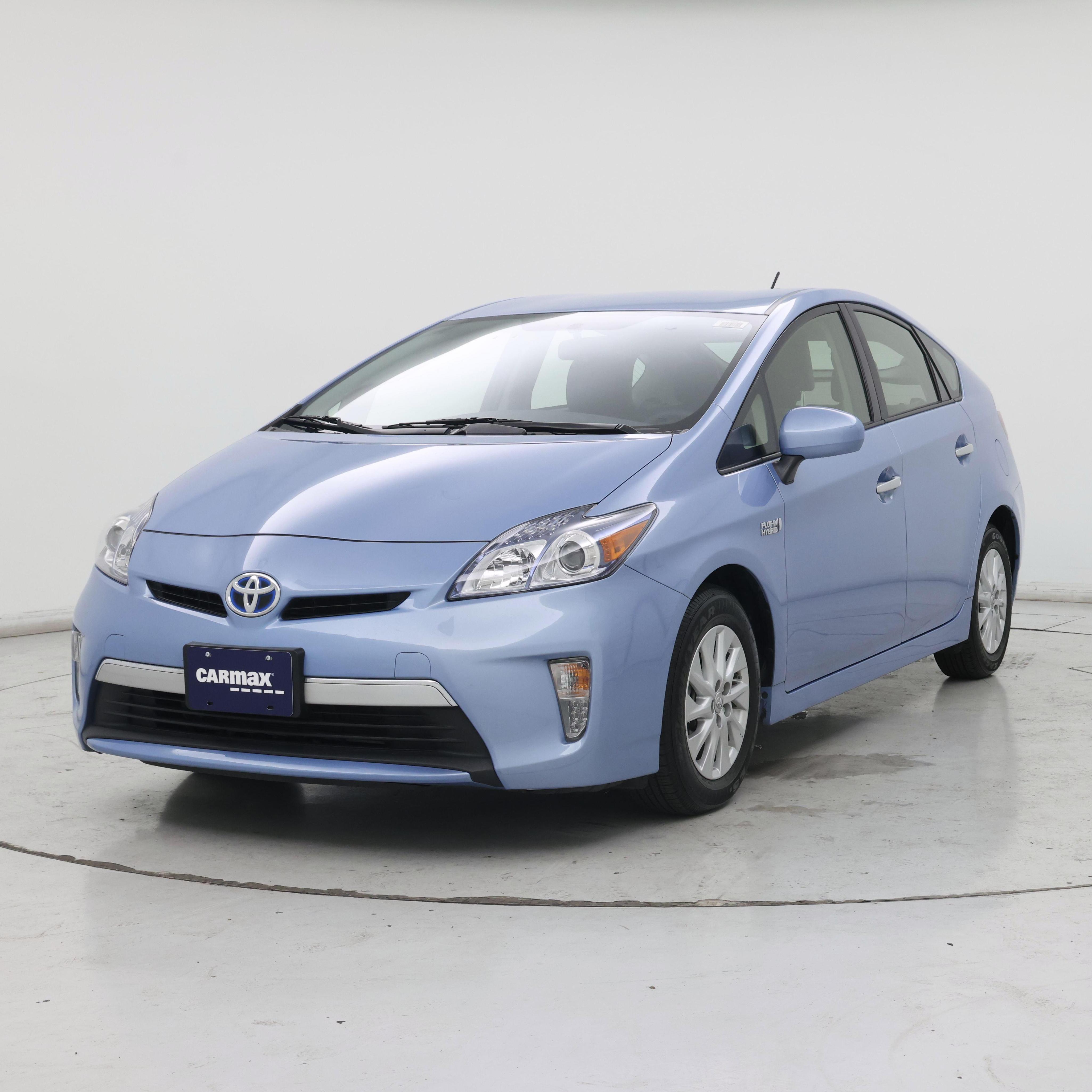 Thumbnail: 2013 Toyota Prius - 4