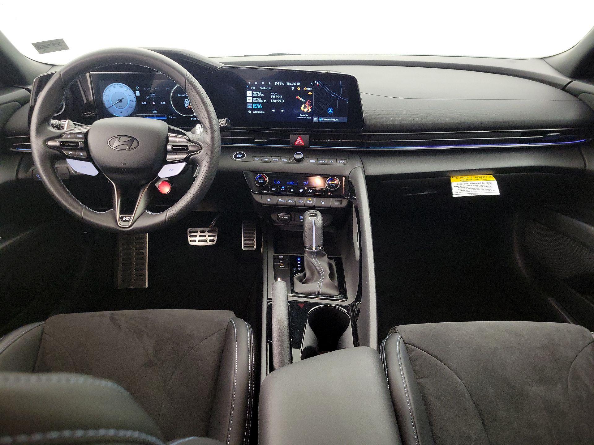 Thumbnail: 2024 Hyundai Elantra - 9