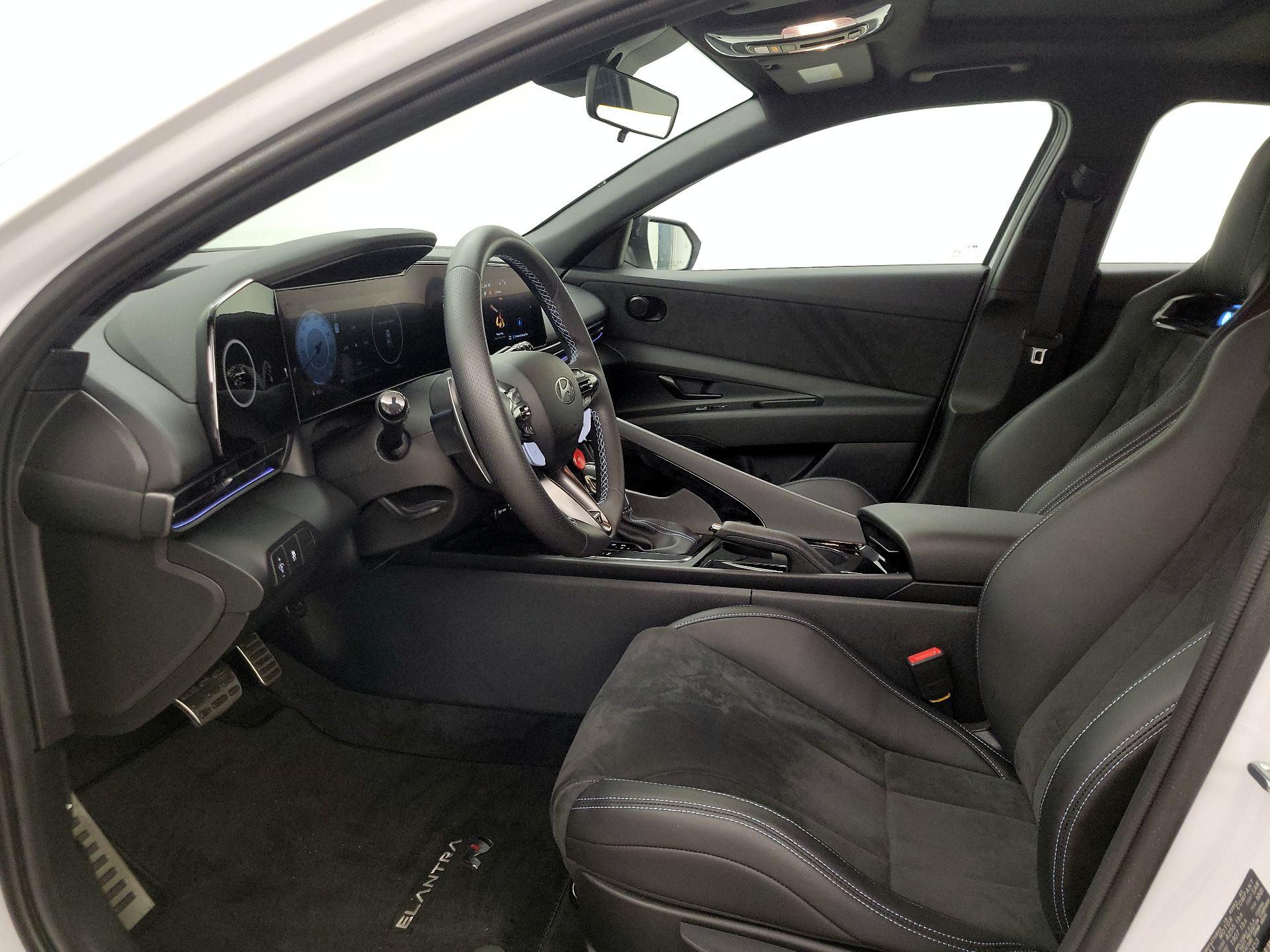 Thumbnail: 2024 Hyundai Elantra - 11