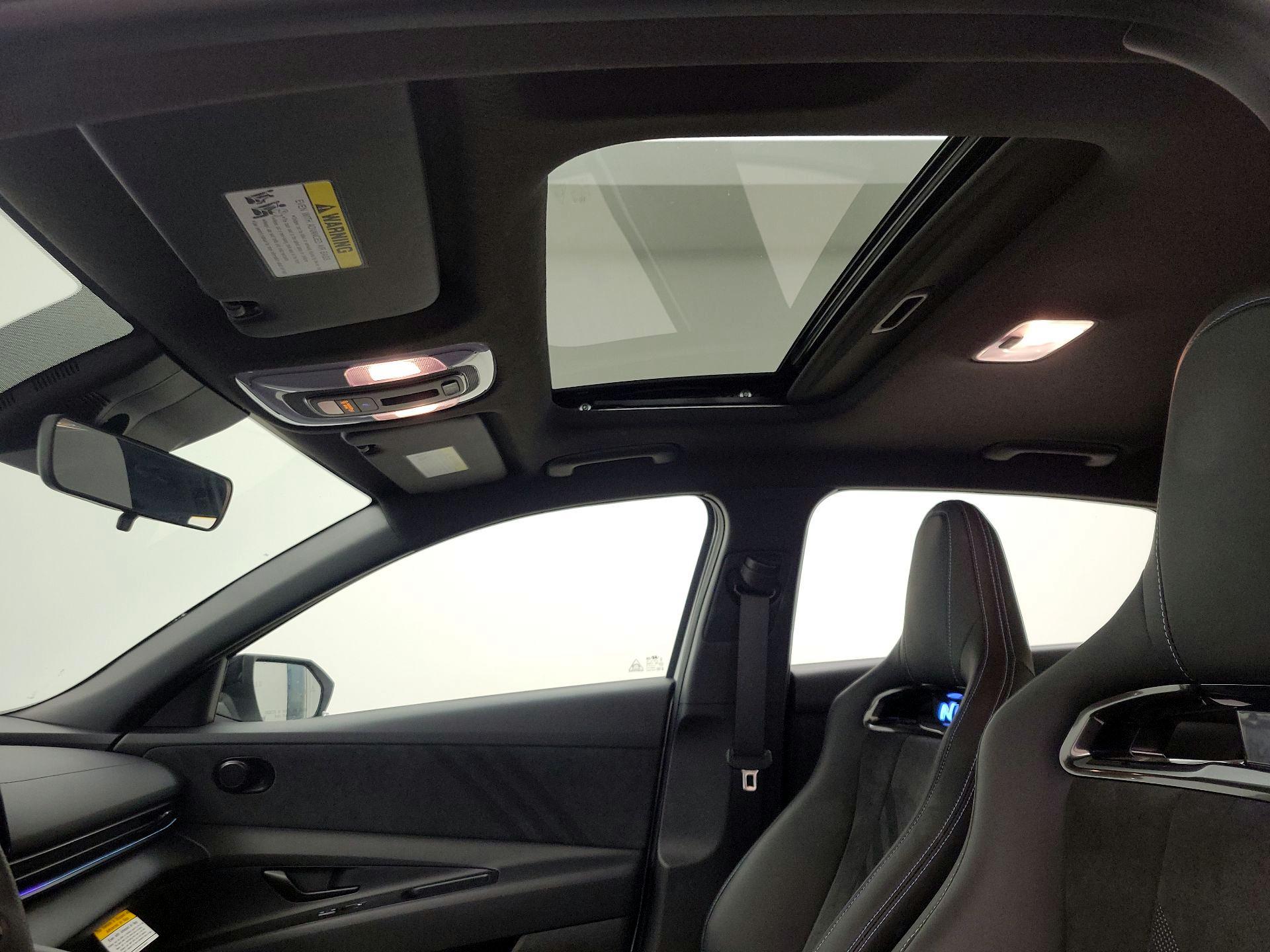 Thumbnail: 2024 Hyundai Elantra - 20