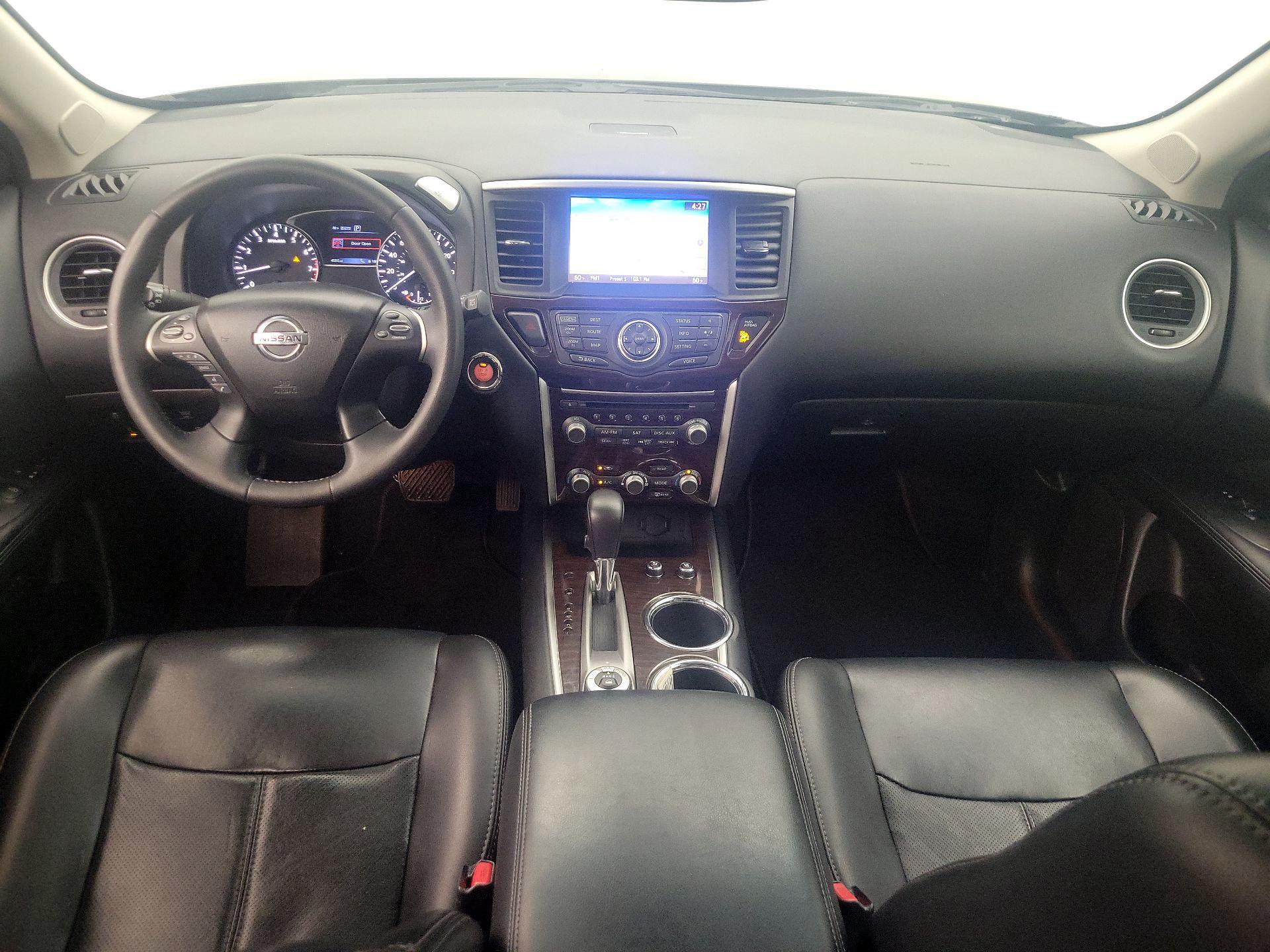 Thumbnail: 2016 Nissan Pathfinder - 9