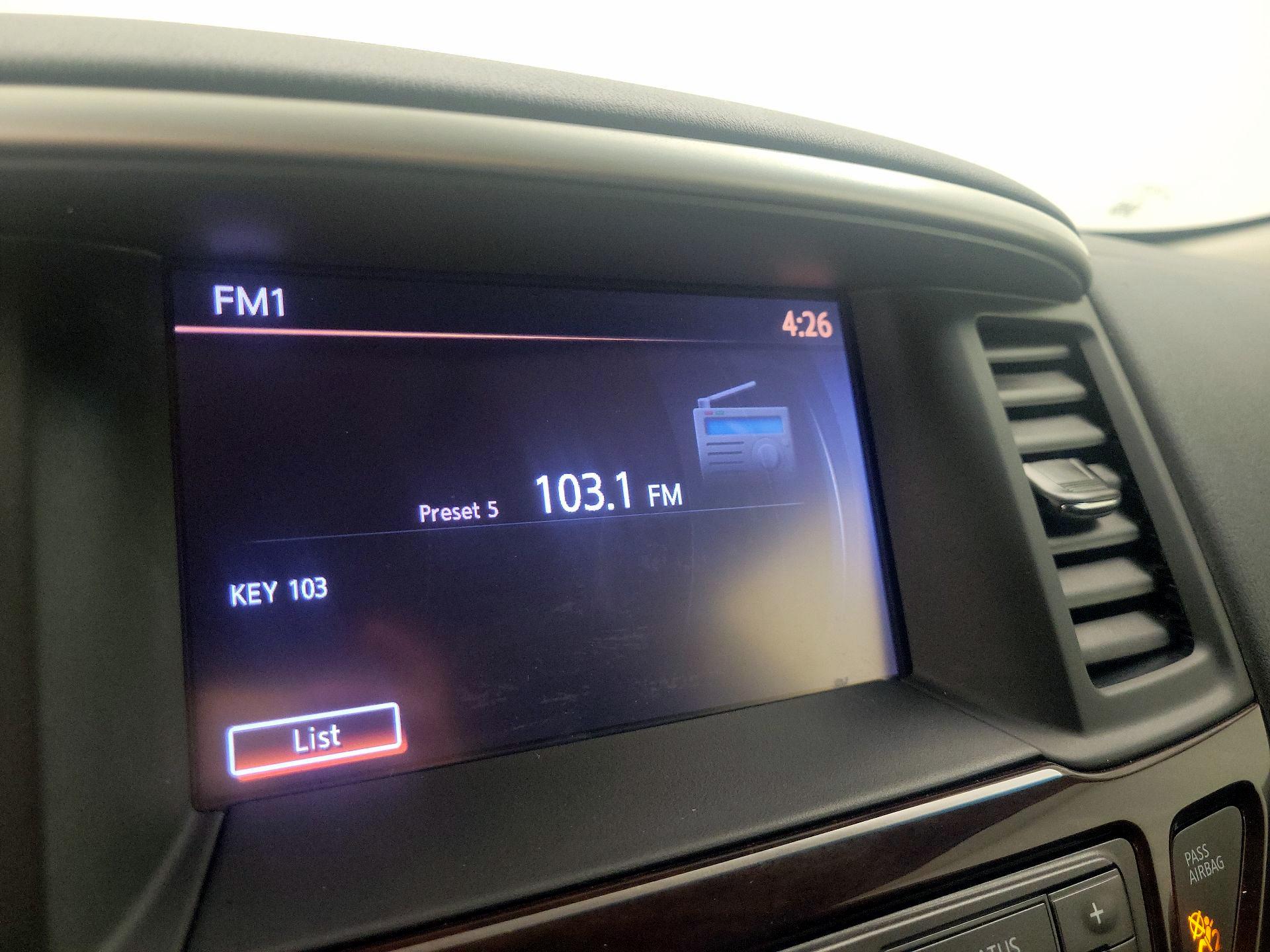 Thumbnail: 2016 Nissan Pathfinder - 16