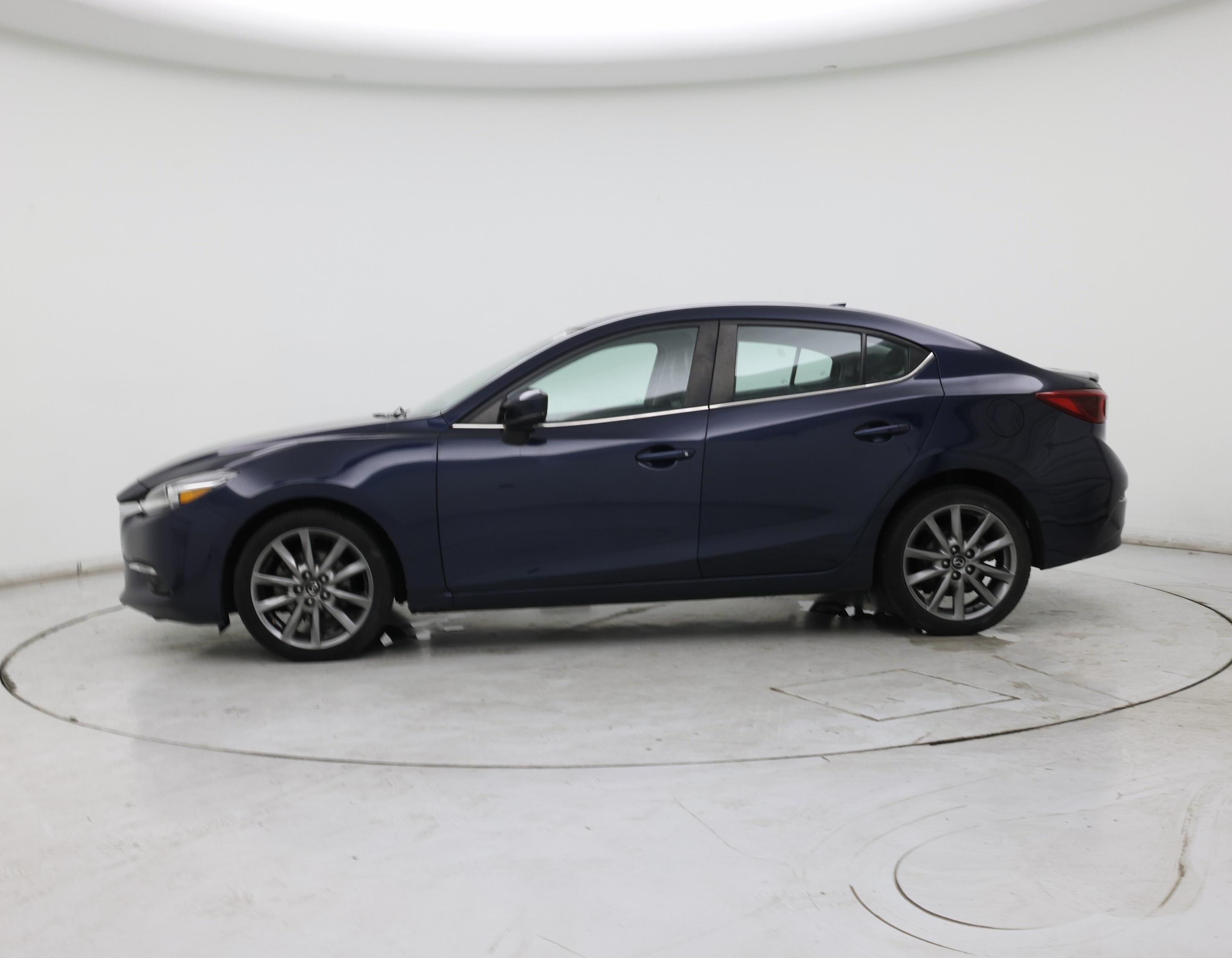 Thumbnail: 2018 Mazda Mazda3 - 3
