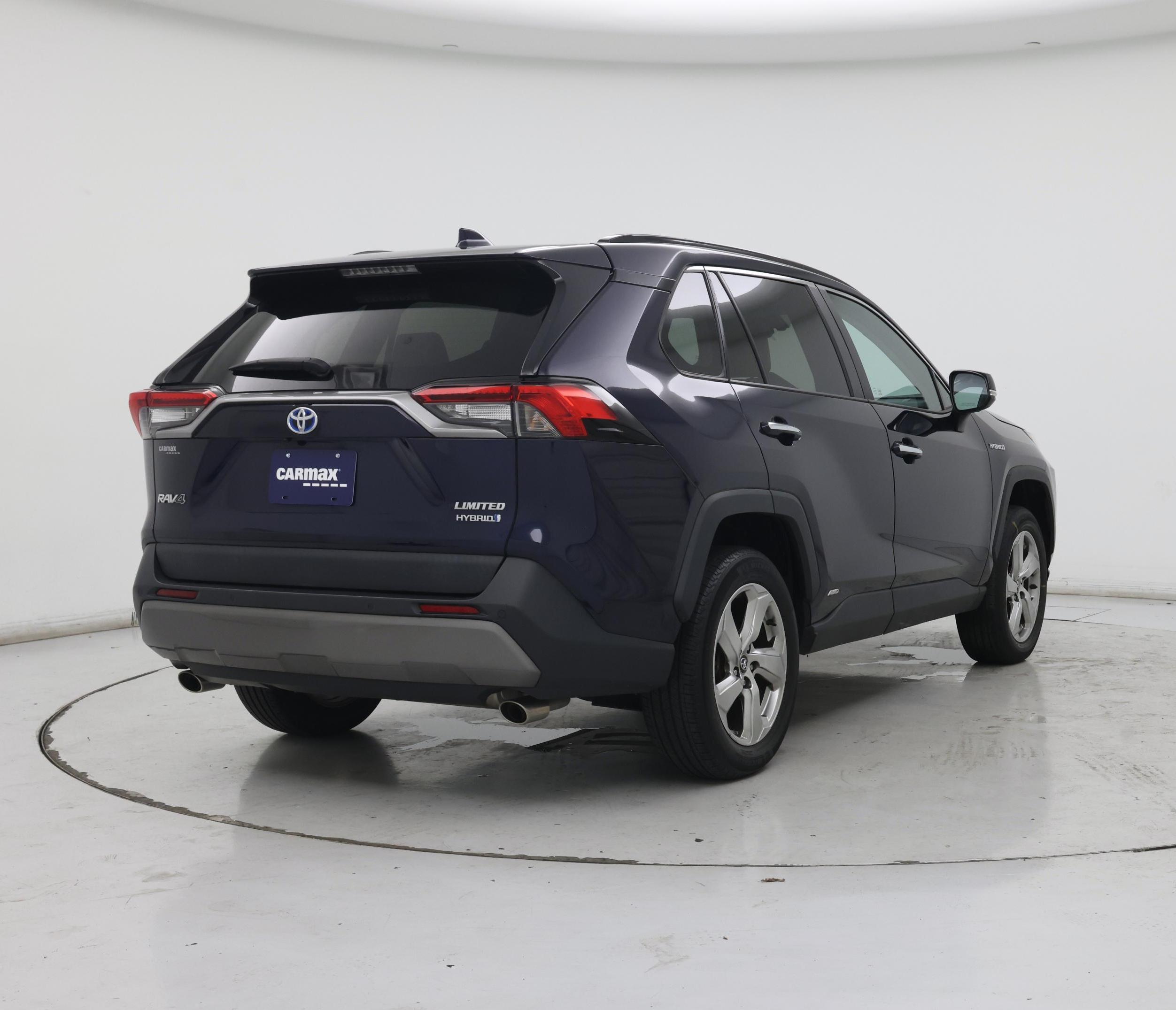 Thumbnail: 2020 Toyota RAV4 - 8
