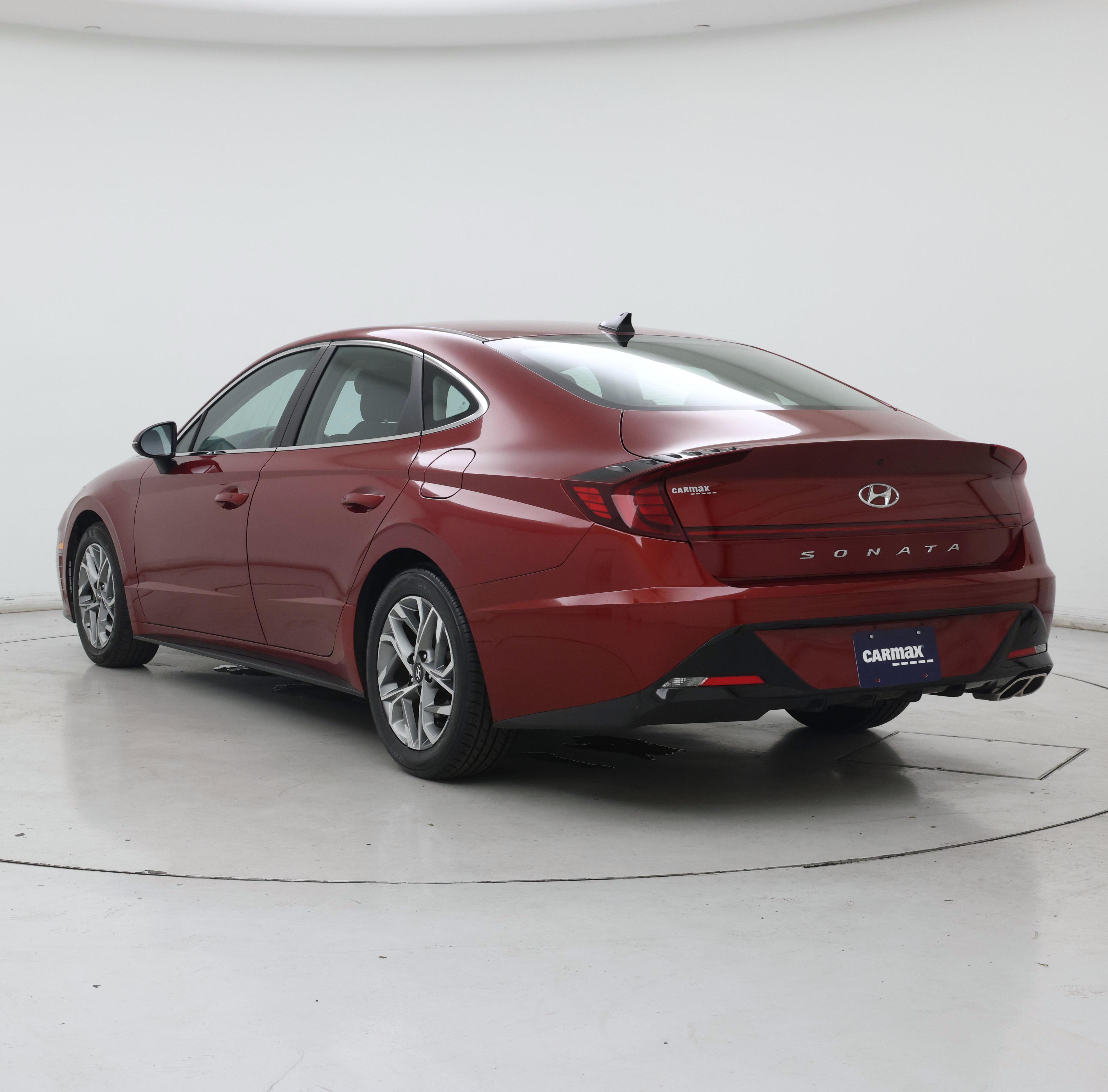 Thumbnail: 2023 Hyundai Sonata - 2