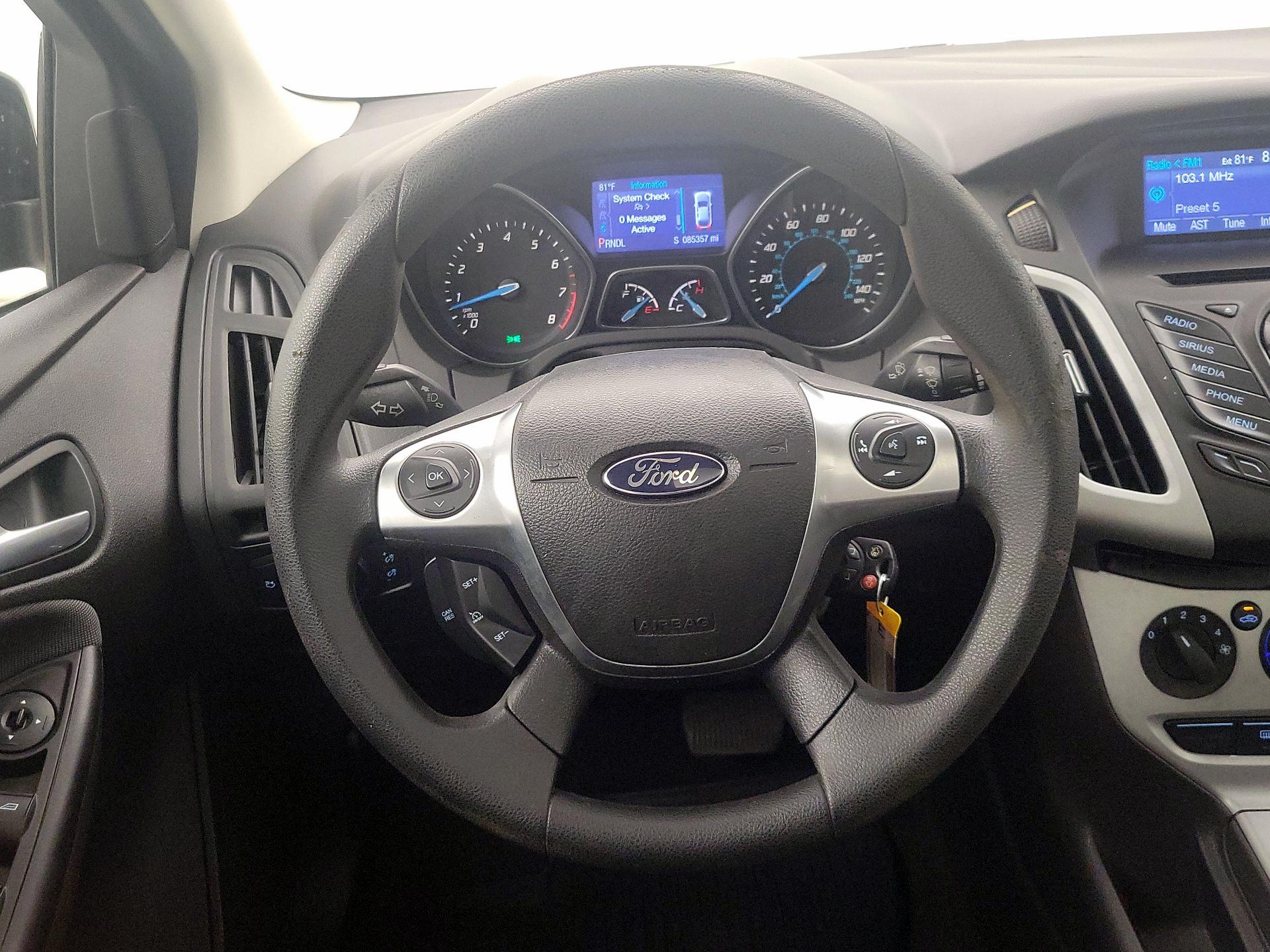 Thumbnail: 2014 Ford Focus - 10