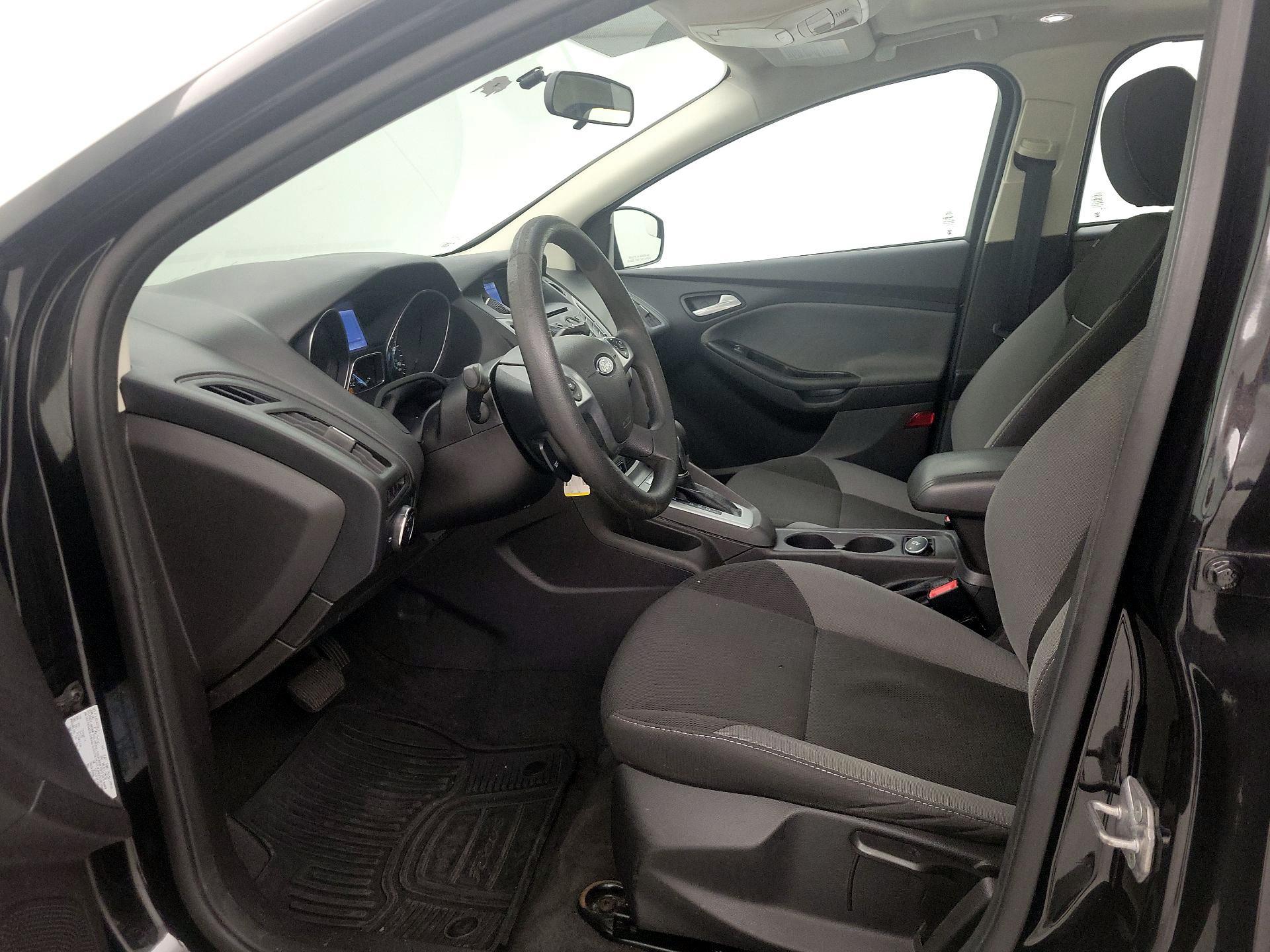Thumbnail: 2014 Ford Focus - 11