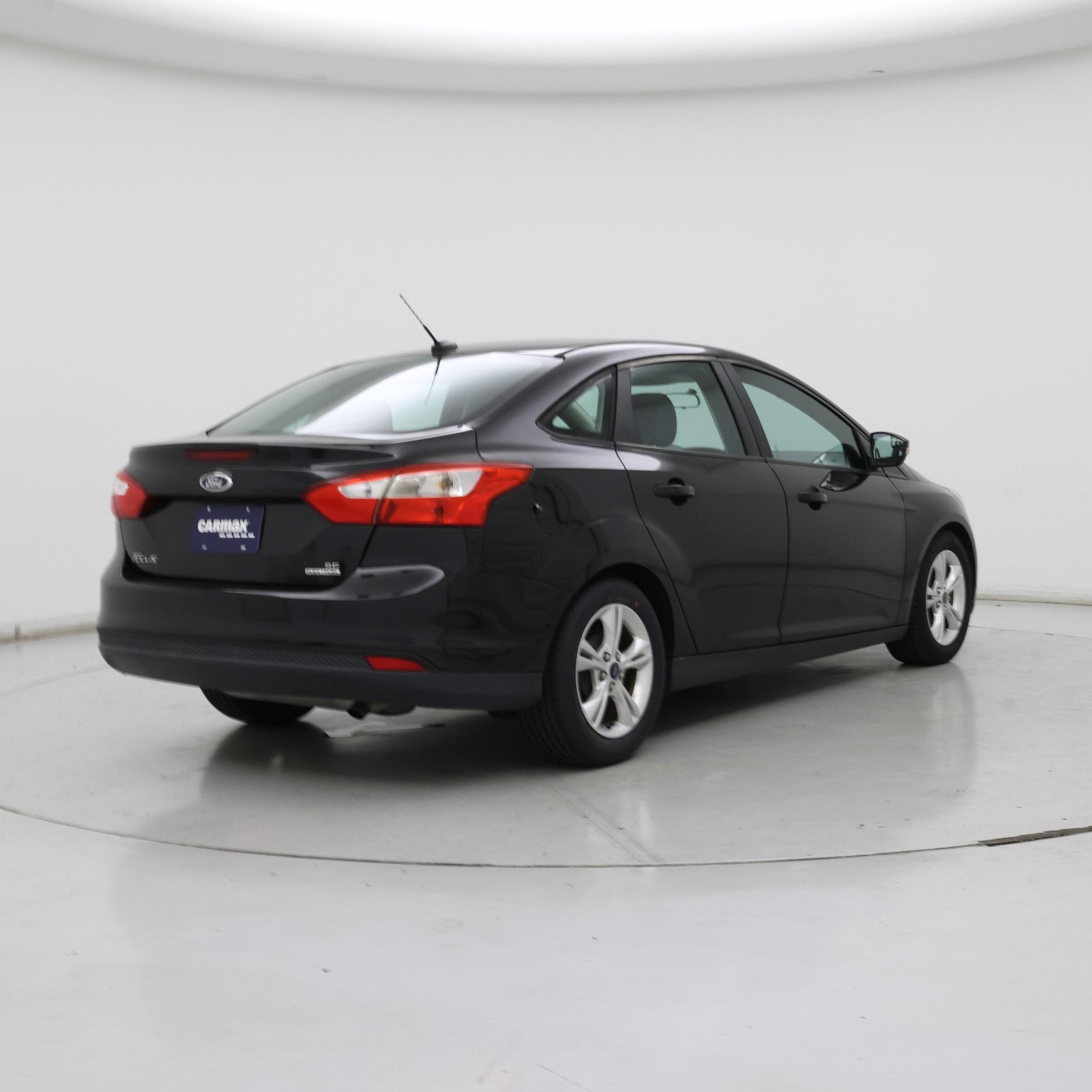 Thumbnail: 2014 Ford Focus - 8