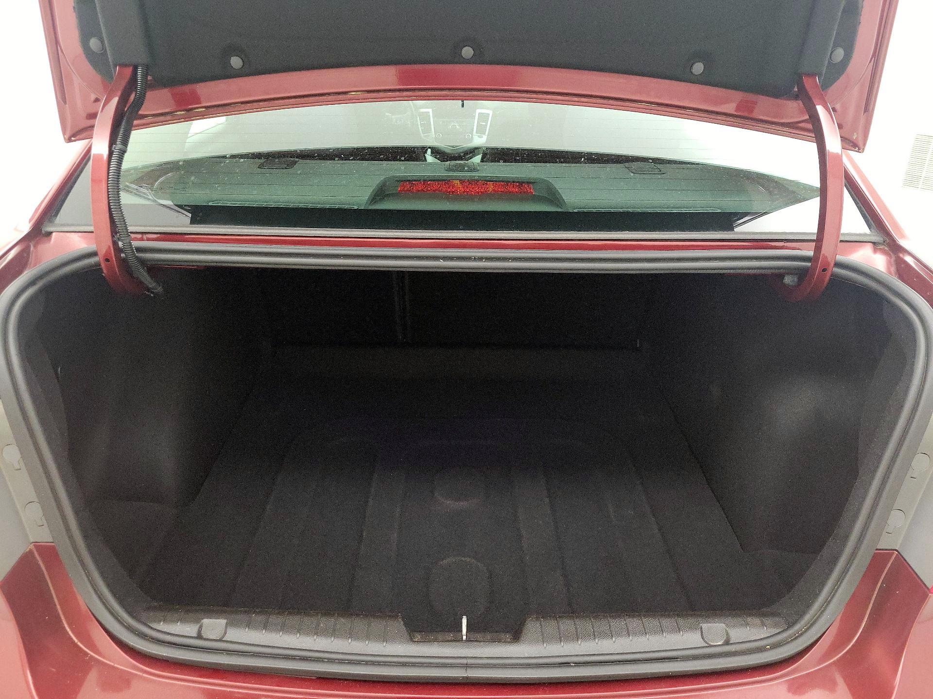 Thumbnail: 2015 Chevrolet Cruze - 20
