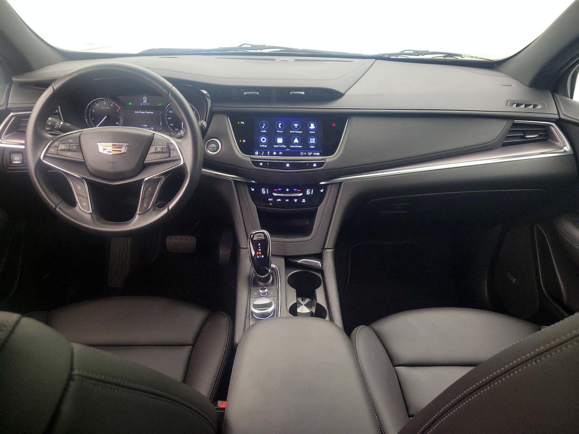 Thumbnail: 2021 Cadillac XT5 - 9