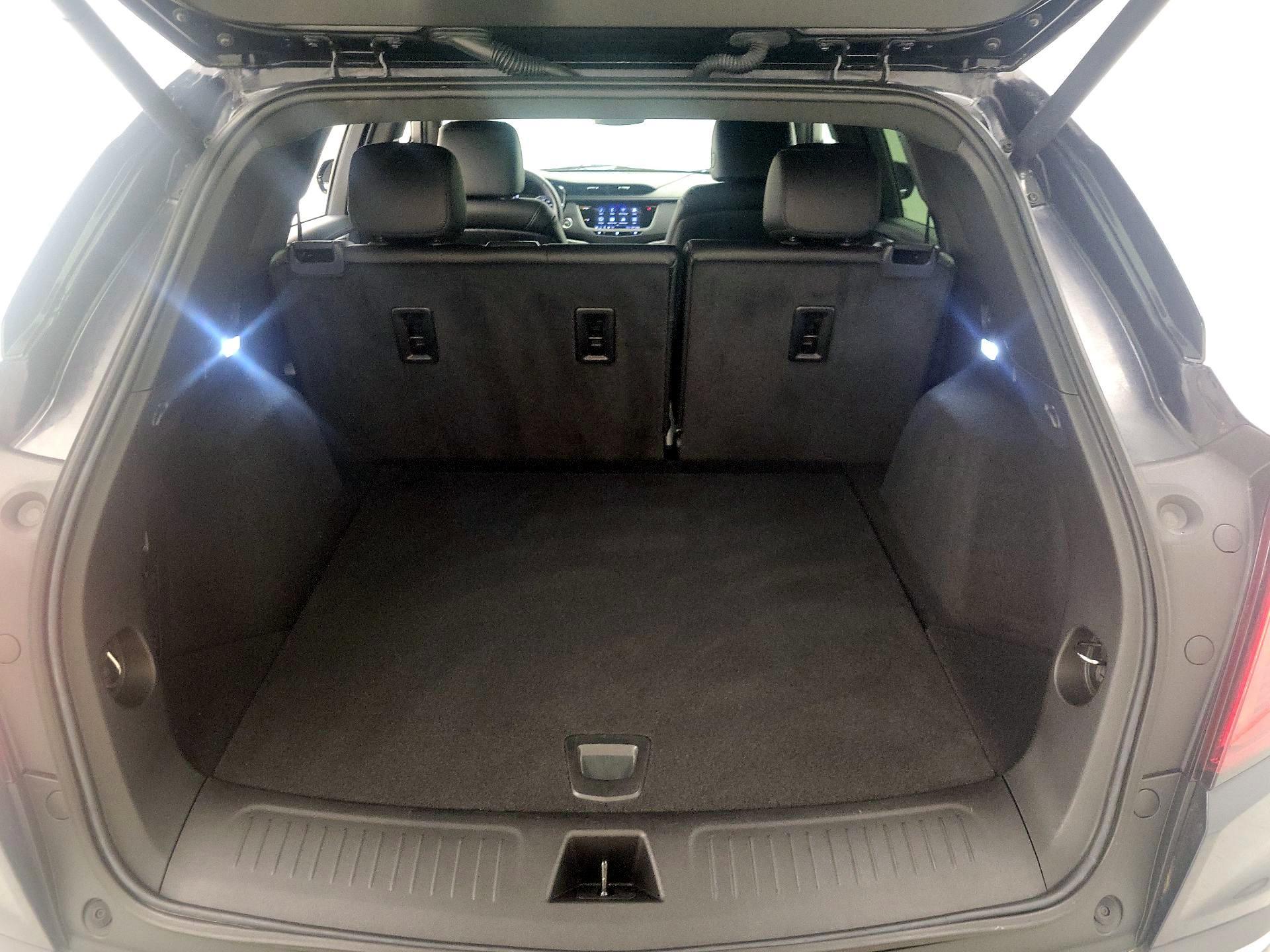 Thumbnail: 2021 Cadillac XT5 - 20
