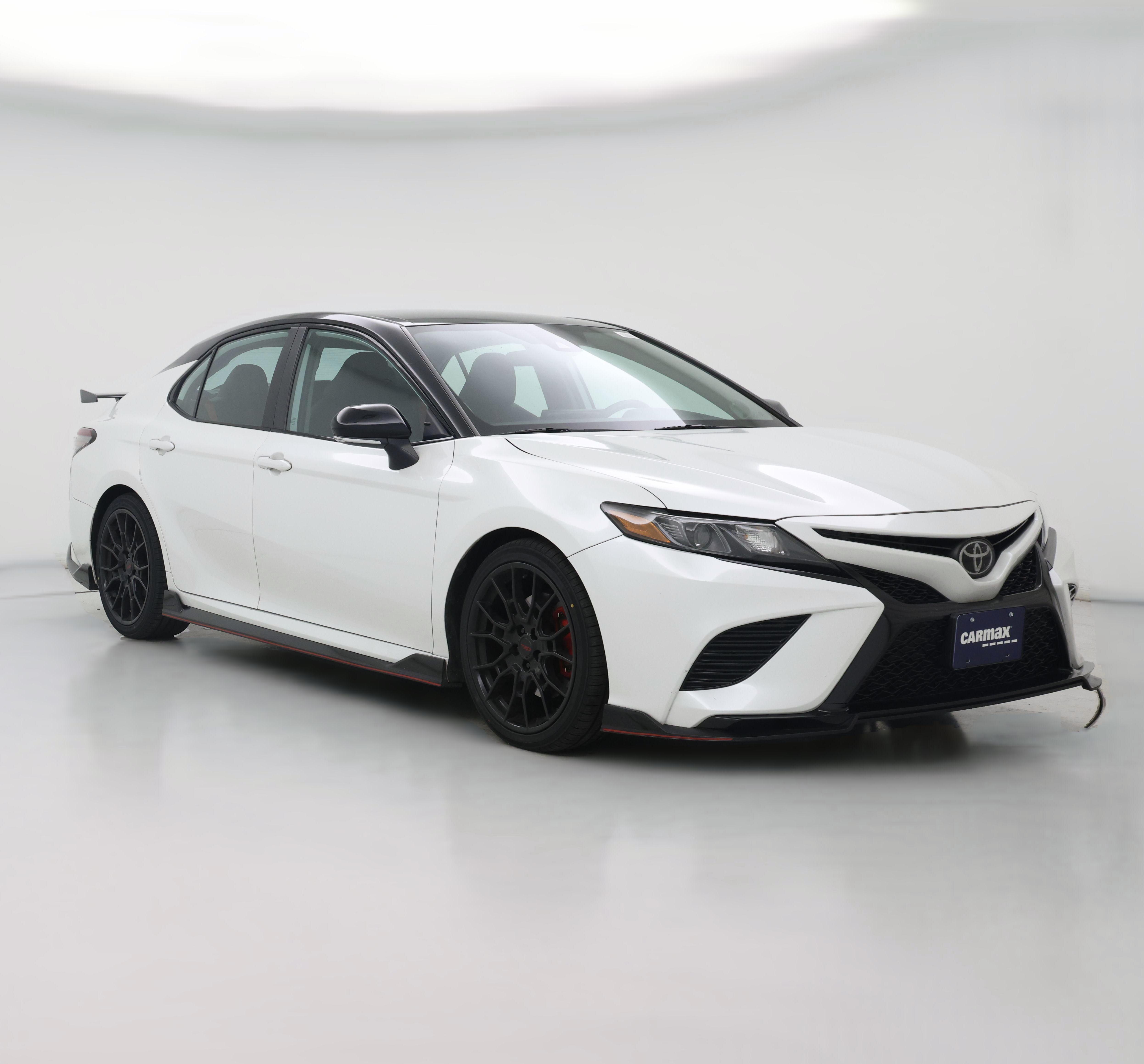 Thumbnail: 2022 Toyota Camry - 1
