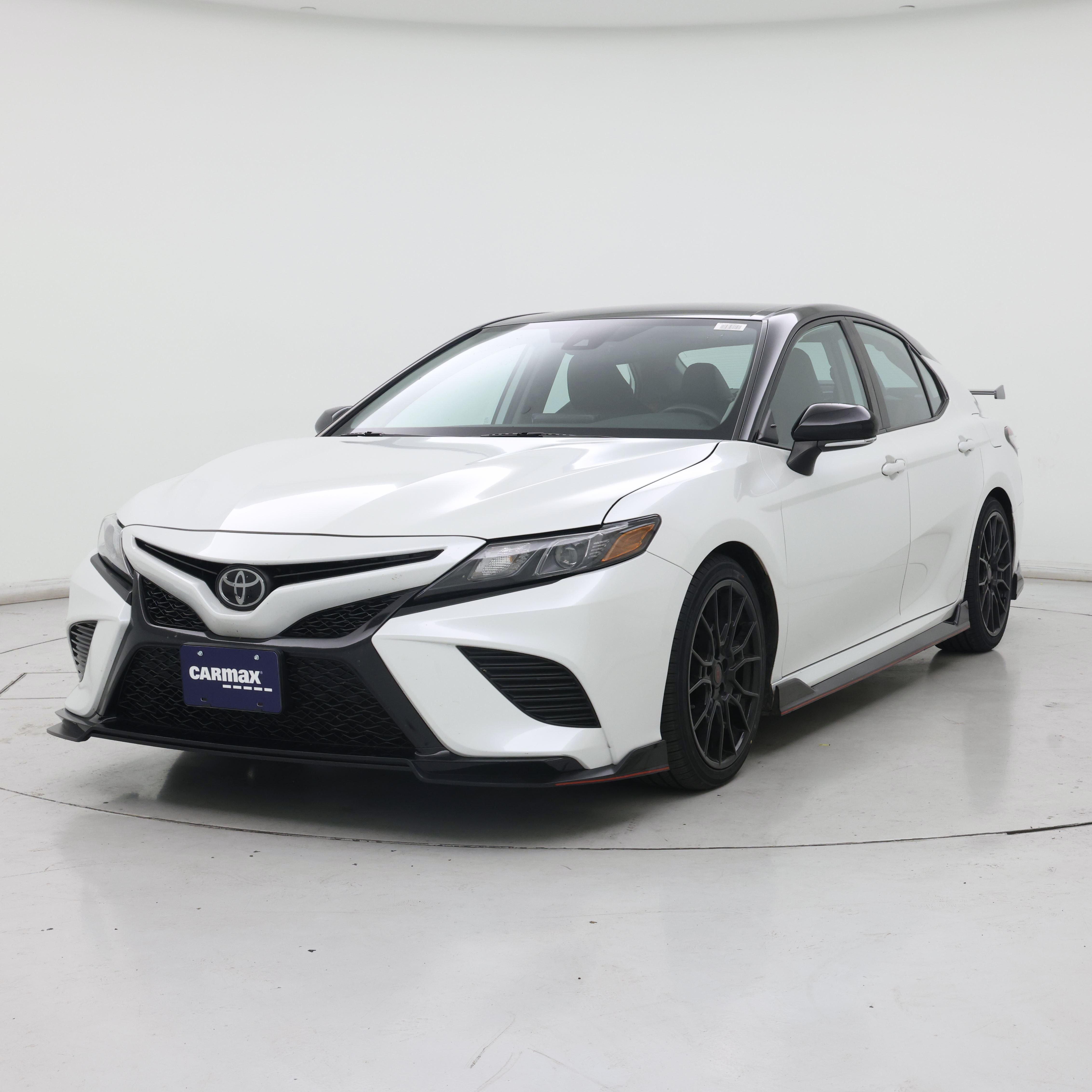 Thumbnail: 2022 Toyota Camry - 4