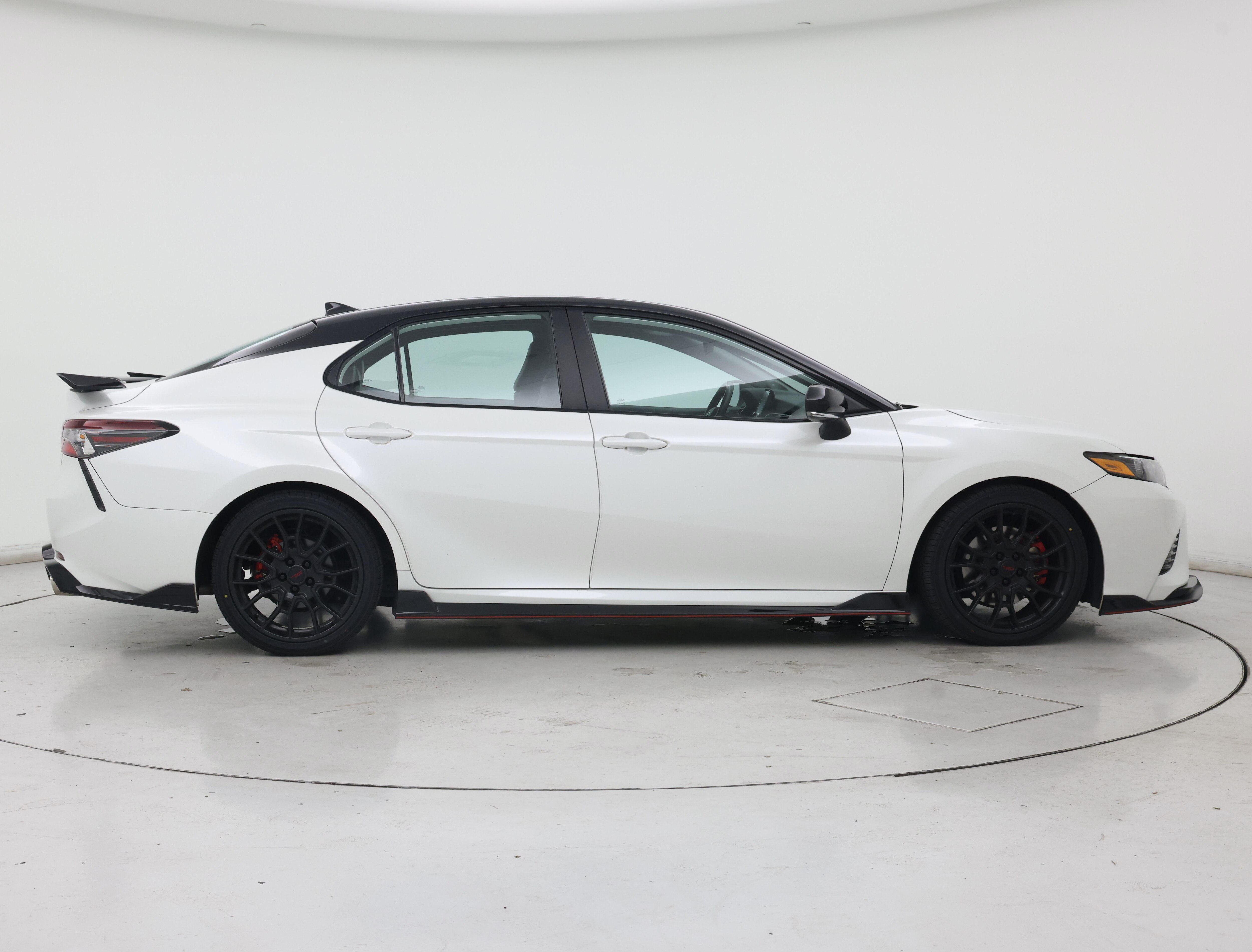 Thumbnail: 2022 Toyota Camry - 7
