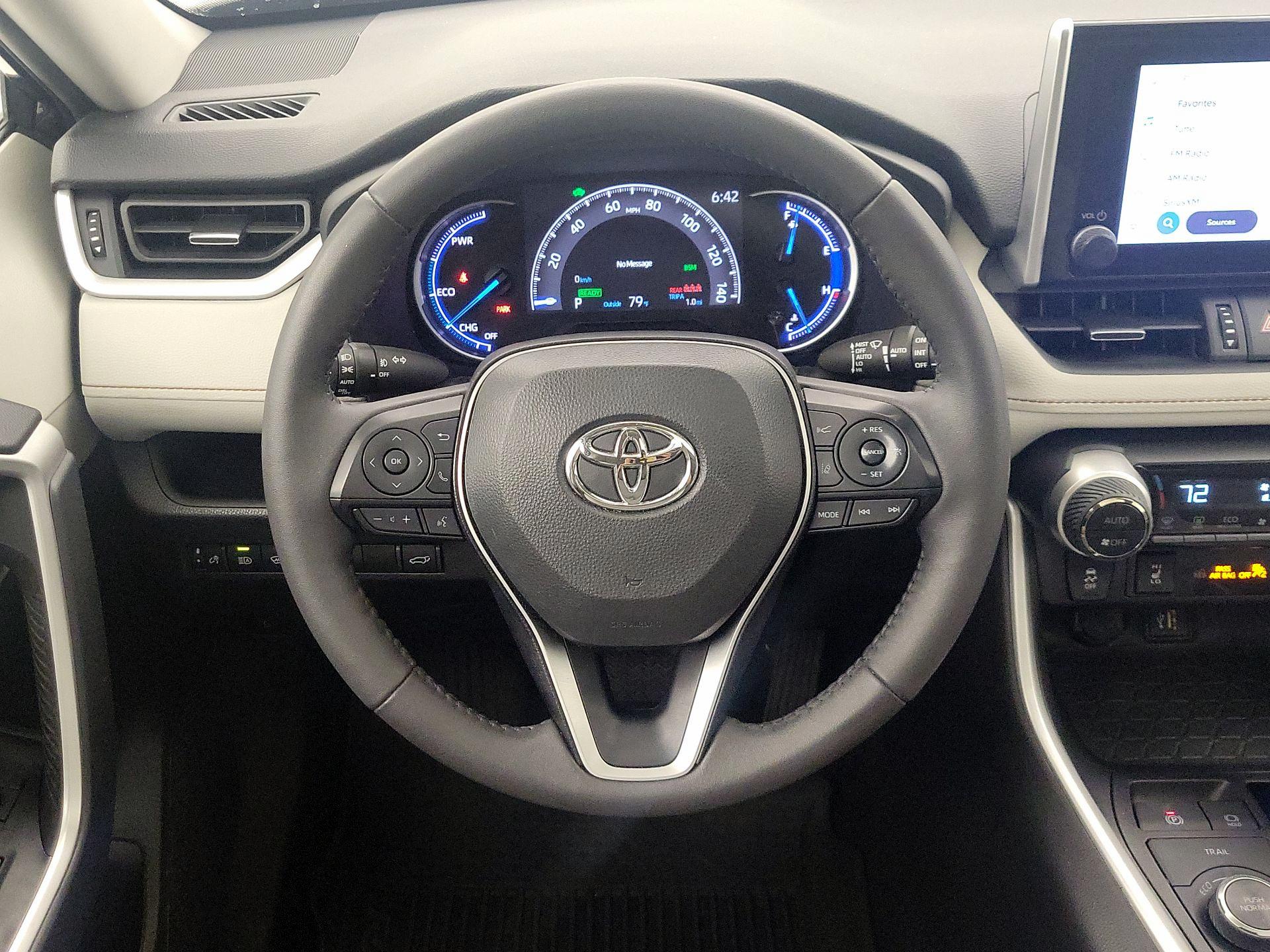 Thumbnail: 2024 Toyota RAV4 - 10