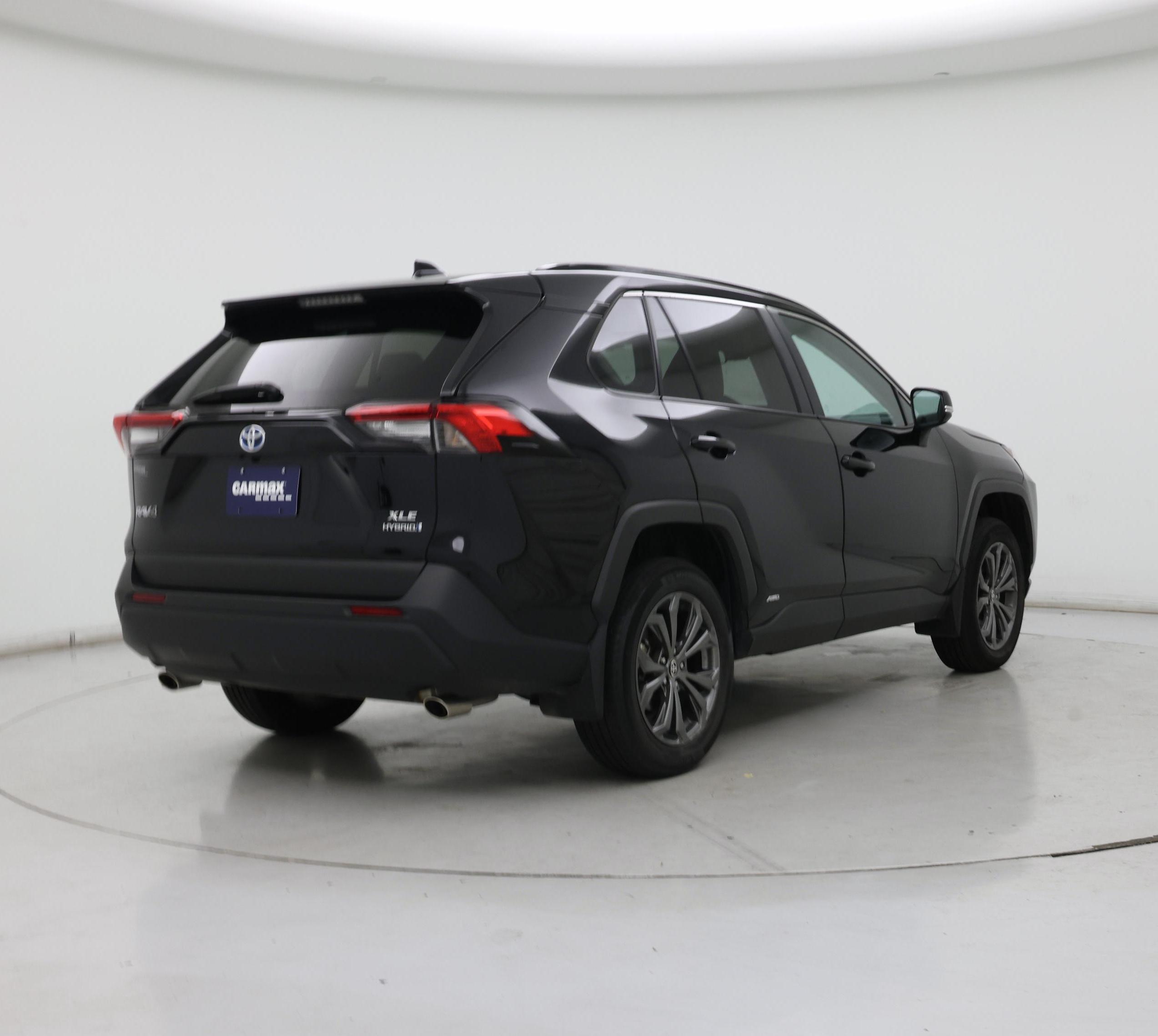 Thumbnail: 2024 Toyota RAV4 - 8