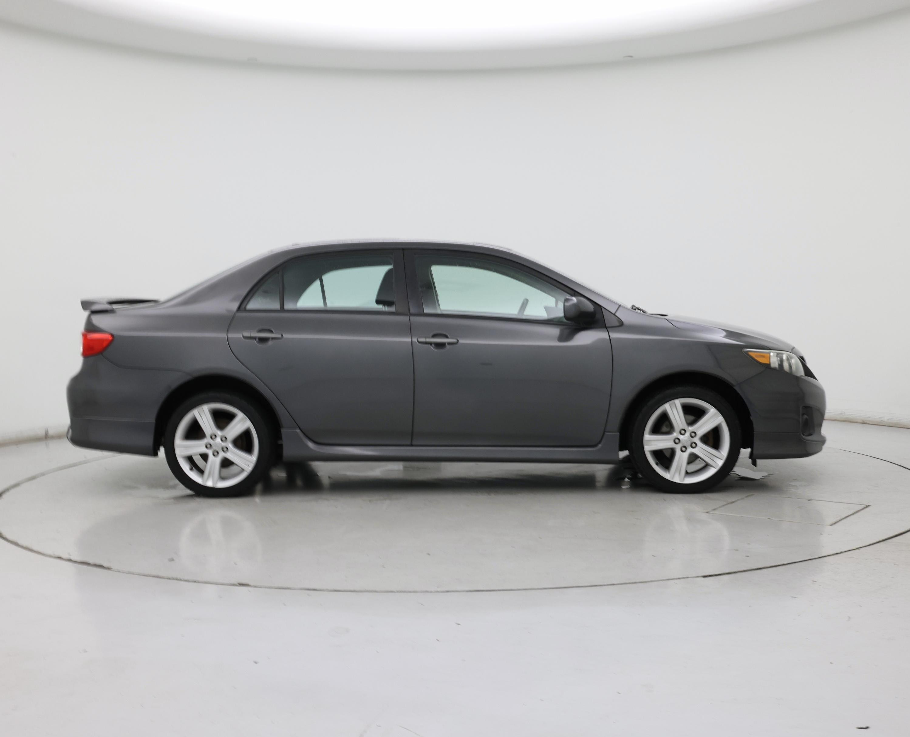Thumbnail: 2013 Toyota Corolla - 7