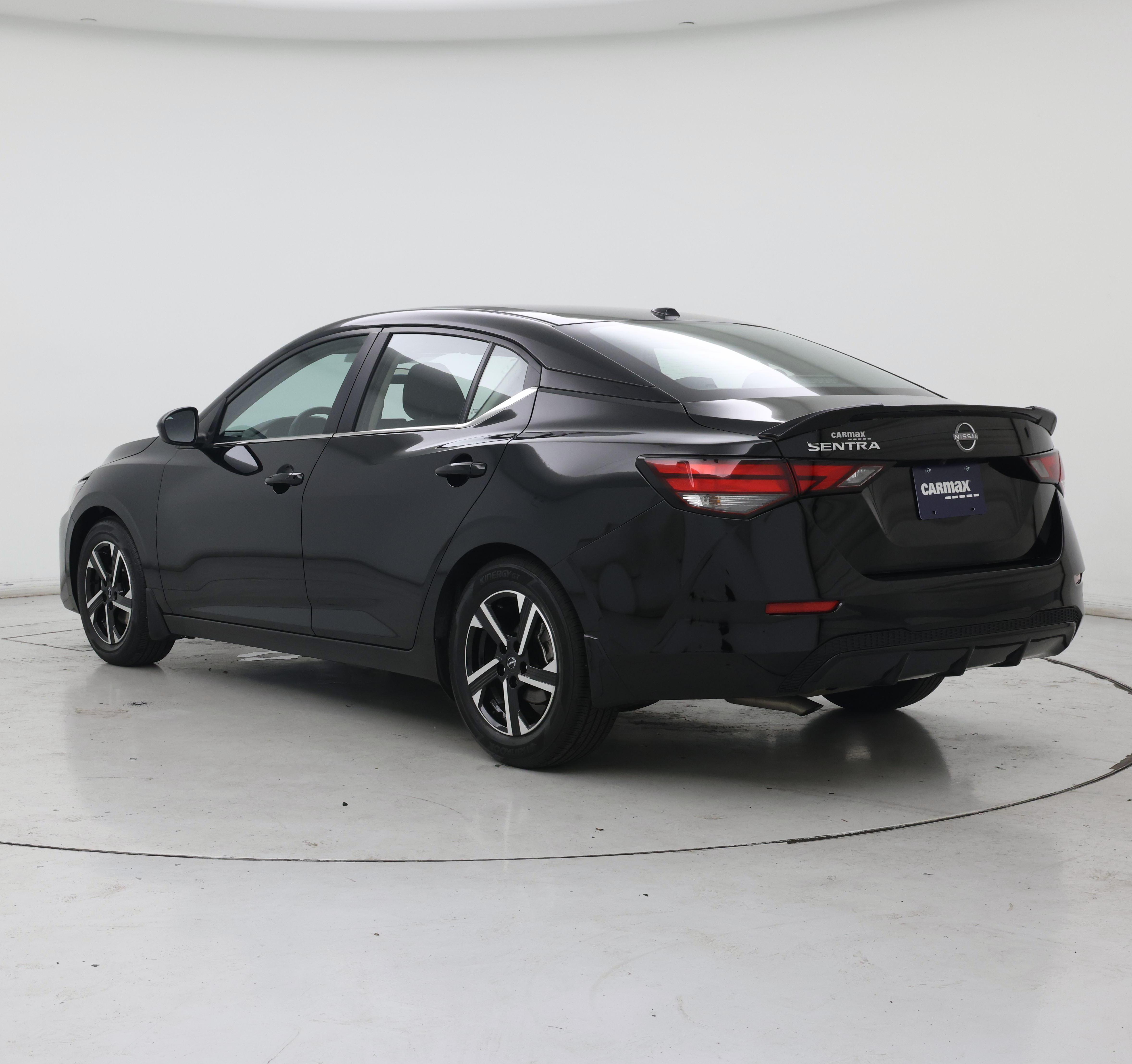 Thumbnail: 2025 Nissan Sentra - 2
