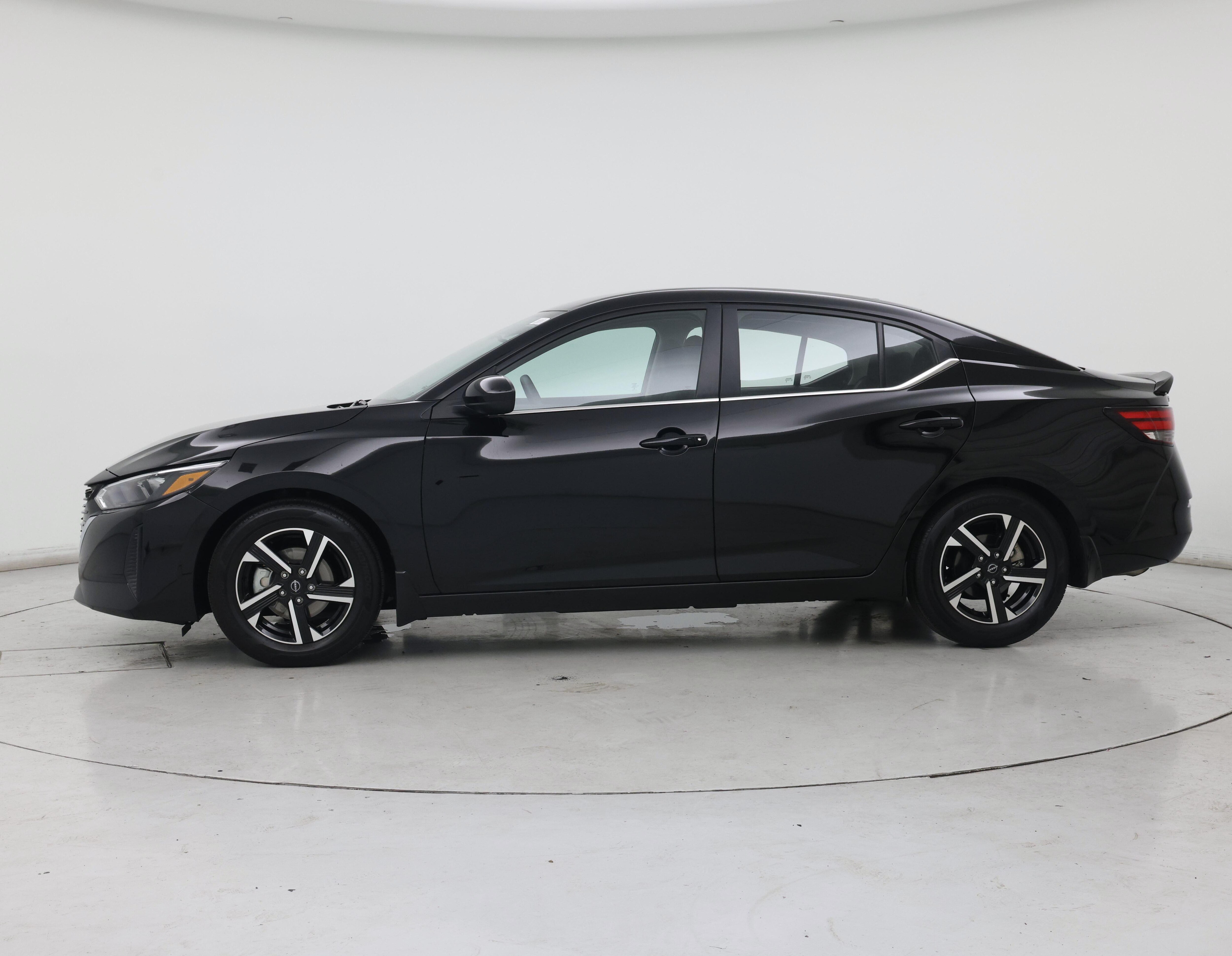 Thumbnail: 2025 Nissan Sentra - 3