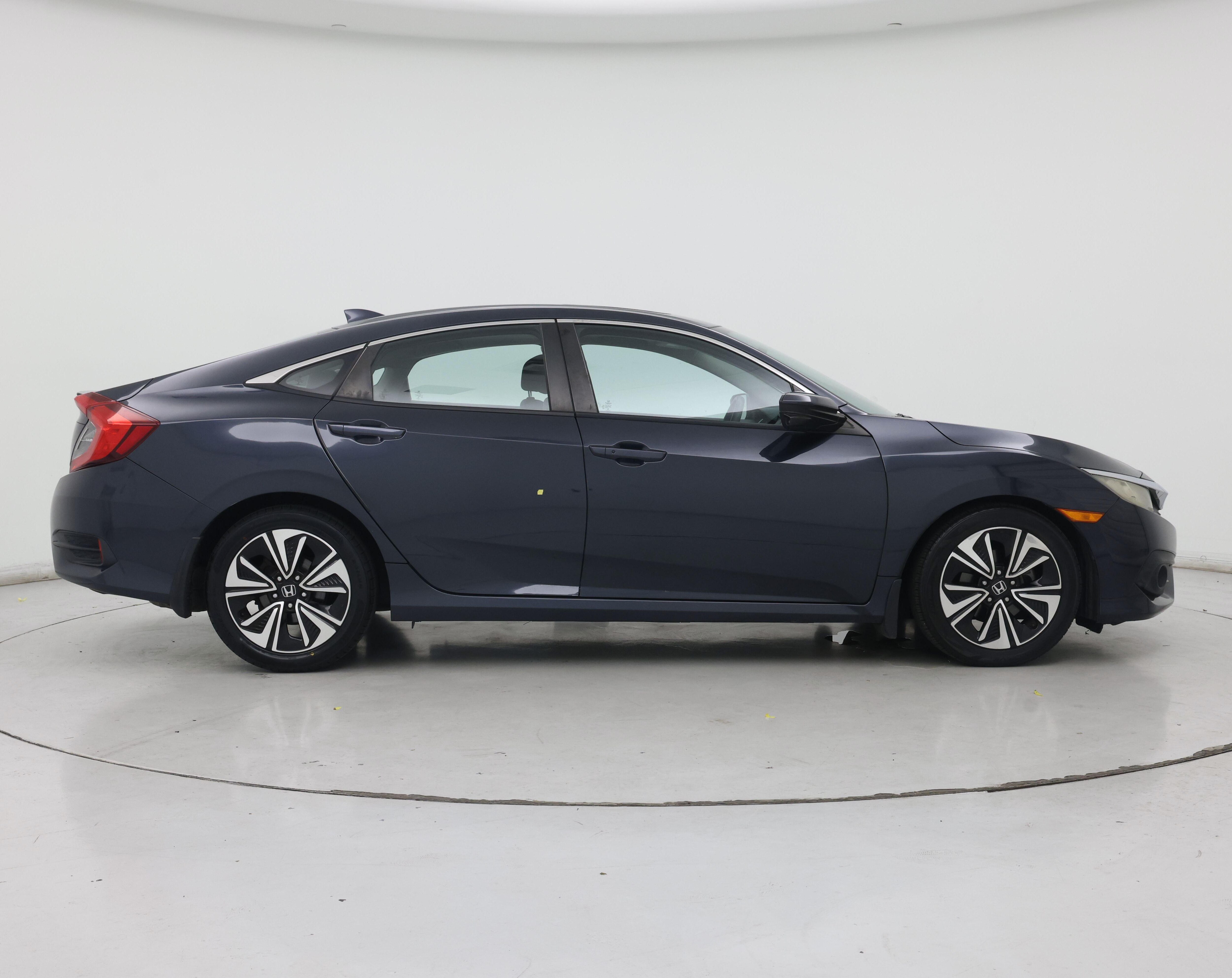 Thumbnail: 2016 Honda Civic - 7