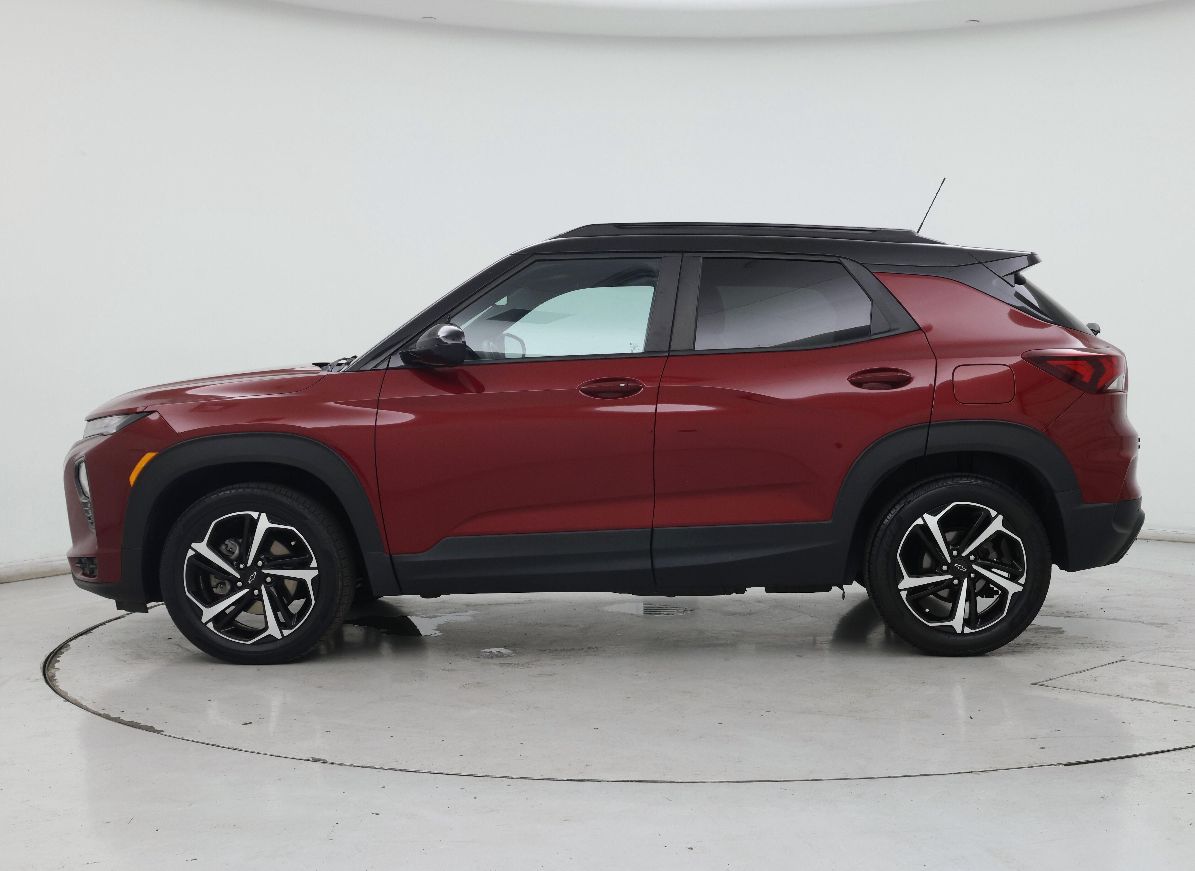 Thumbnail: 2021 Chevrolet TrailBlazer - 3