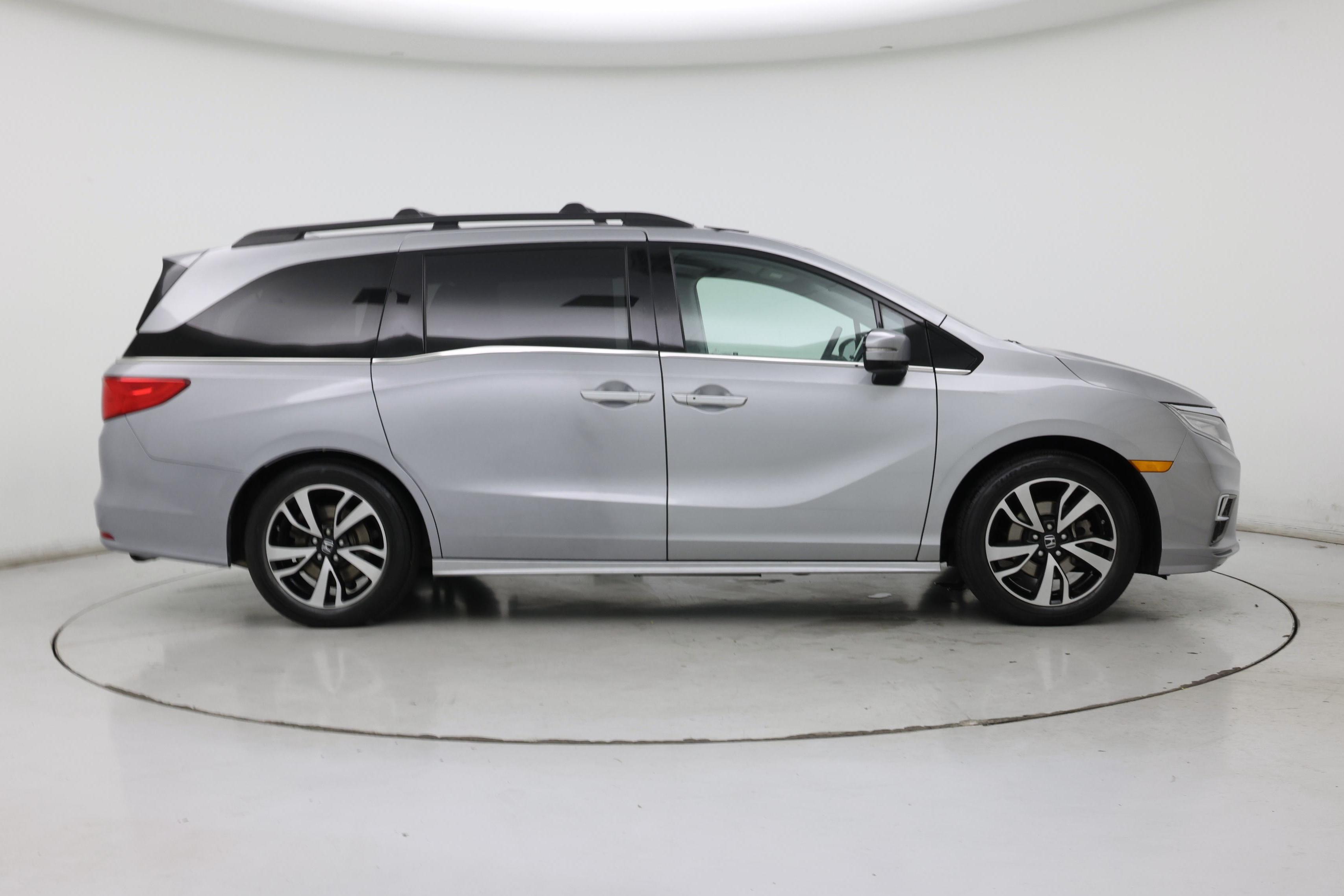 Thumbnail: 2018 Honda Odyssey - 7