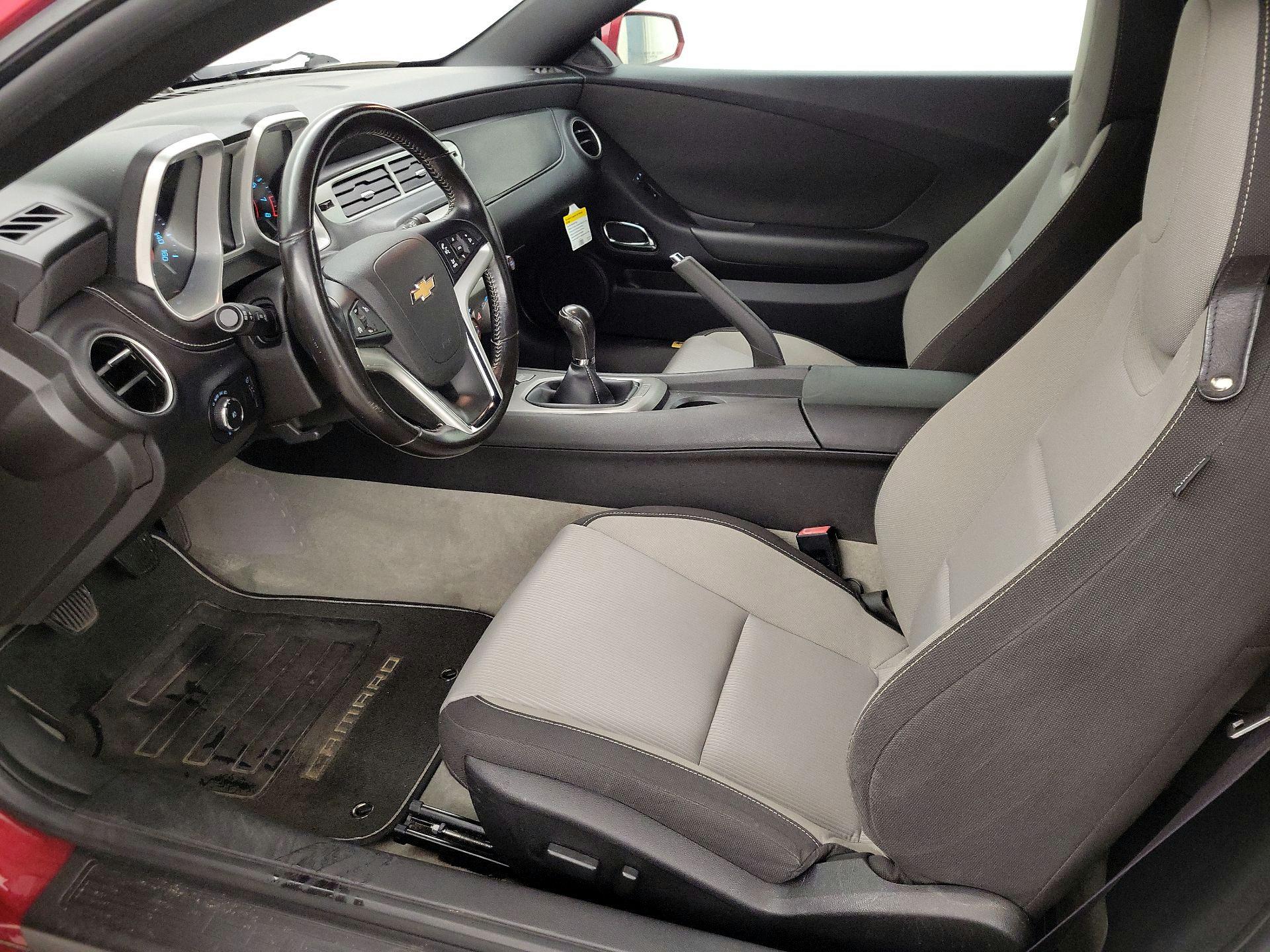 Thumbnail: 2015 Chevrolet Camaro - 11