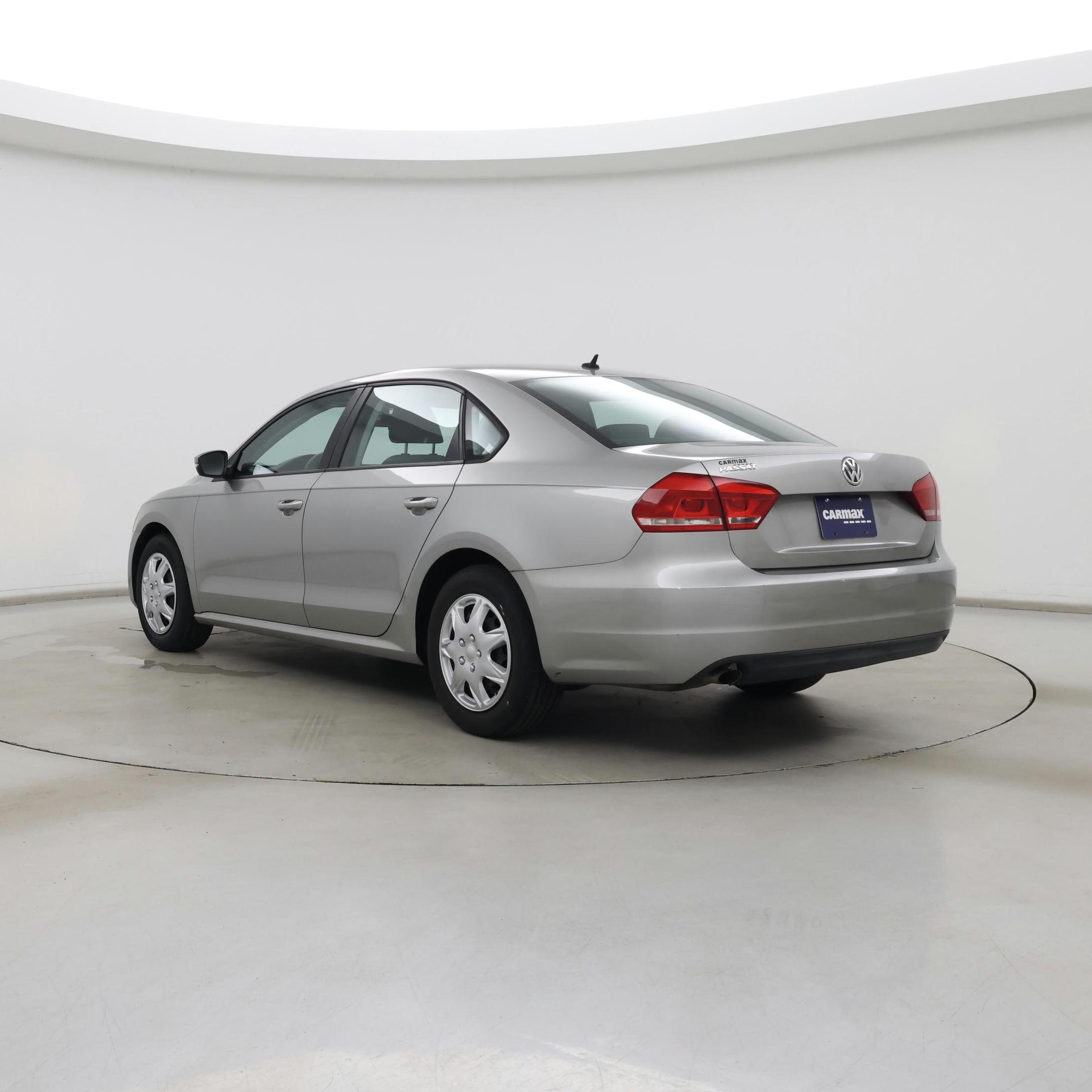 Thumbnail: 2014 Volkswagen Passat - 2