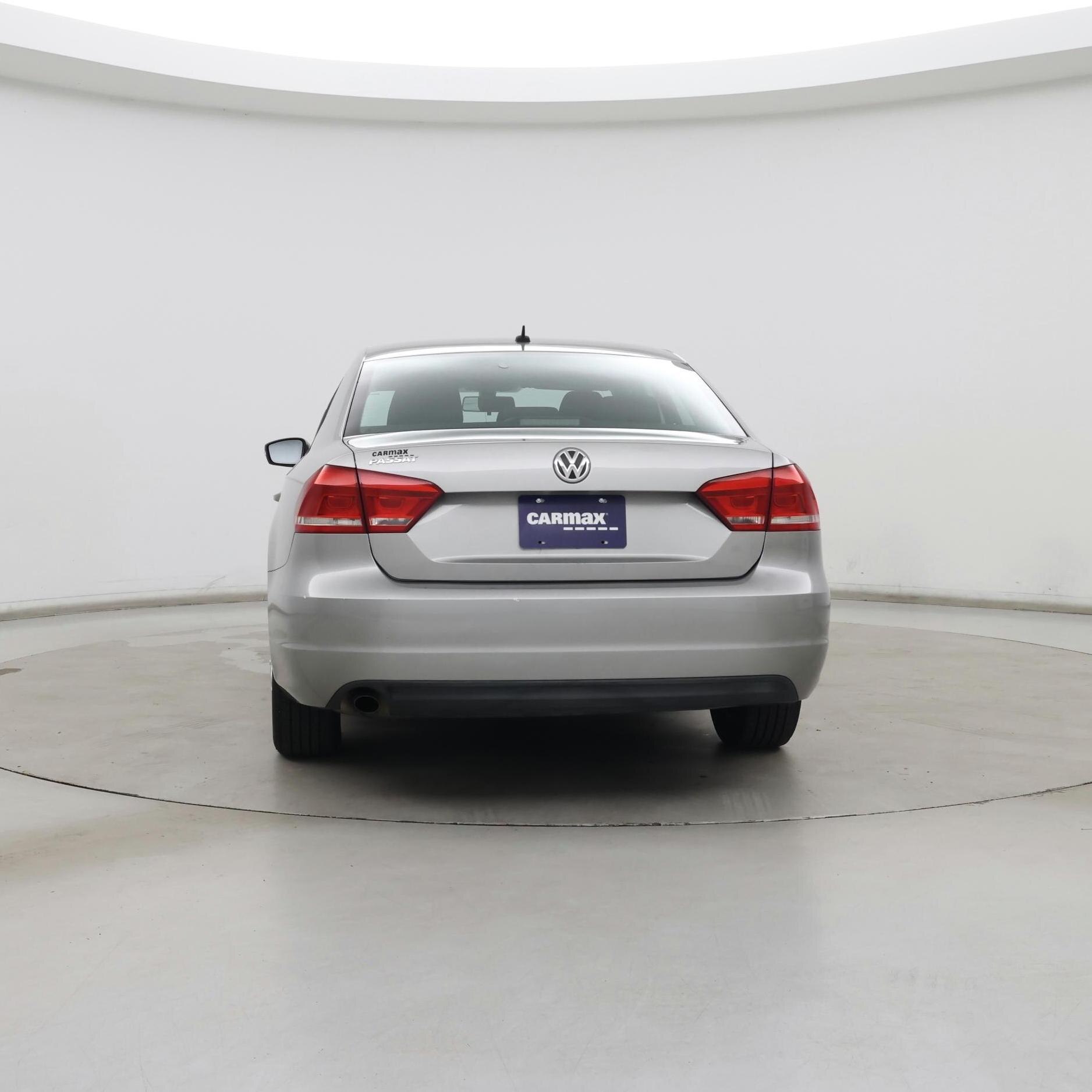 Thumbnail: 2014 Volkswagen Passat - 6